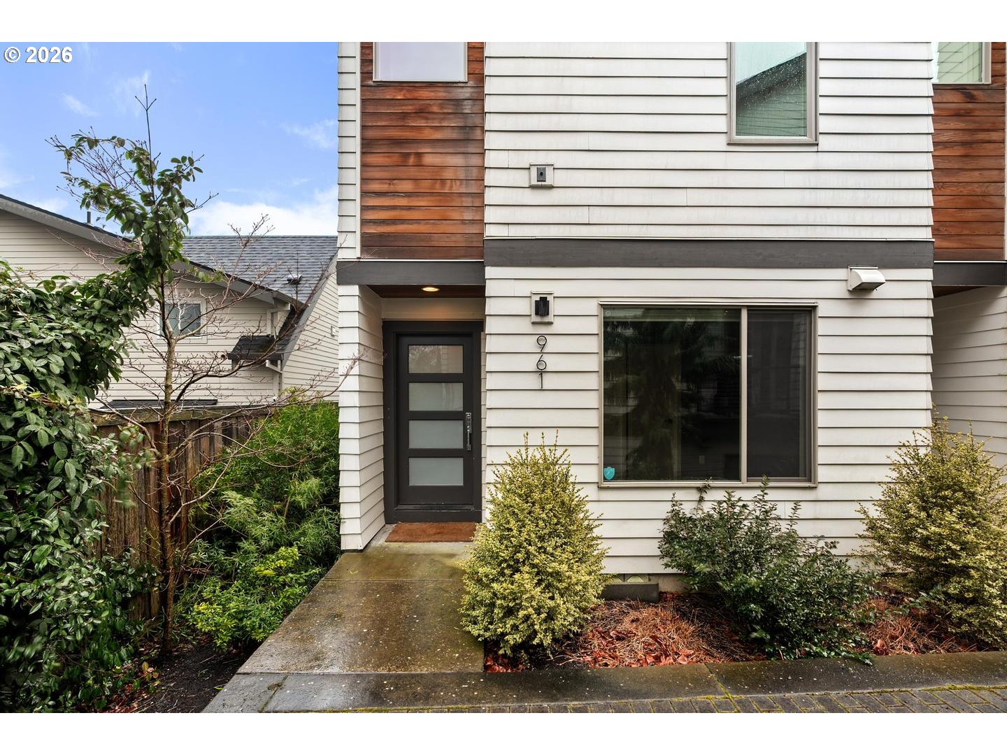 Photo #1: 581194284 Listing: Photo #1