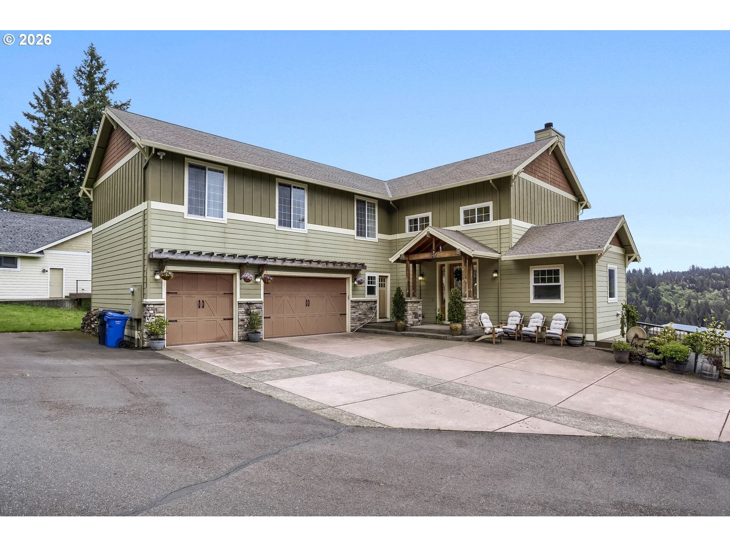 Featured listings