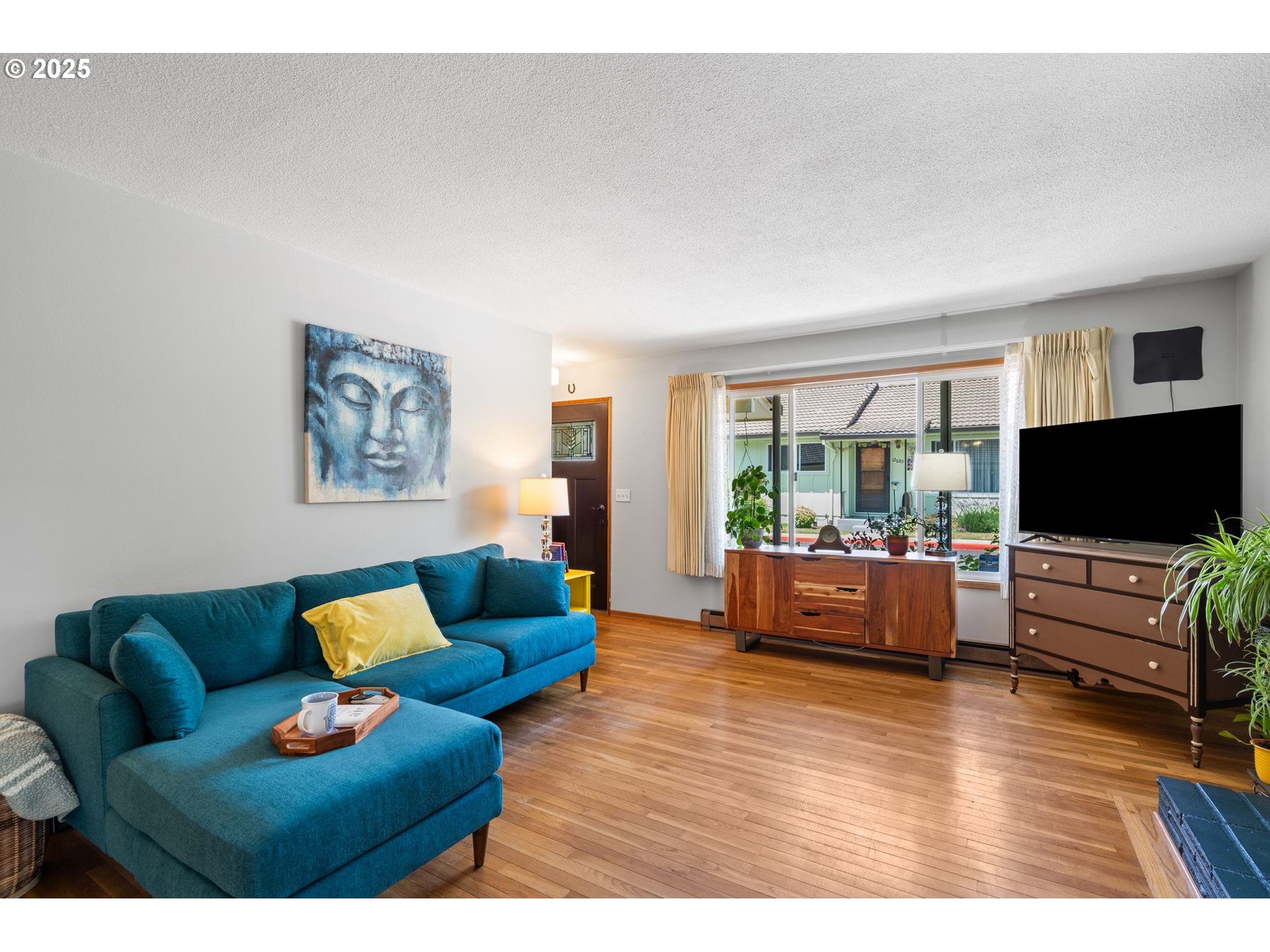 Photo #5: 581992465 Listing 