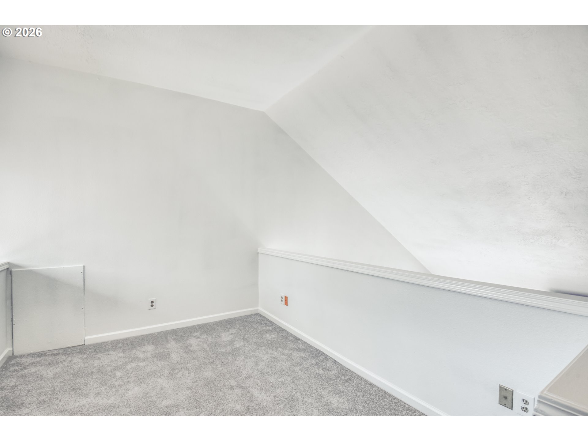 Photo #12: 582624026 Listing: Photo #12