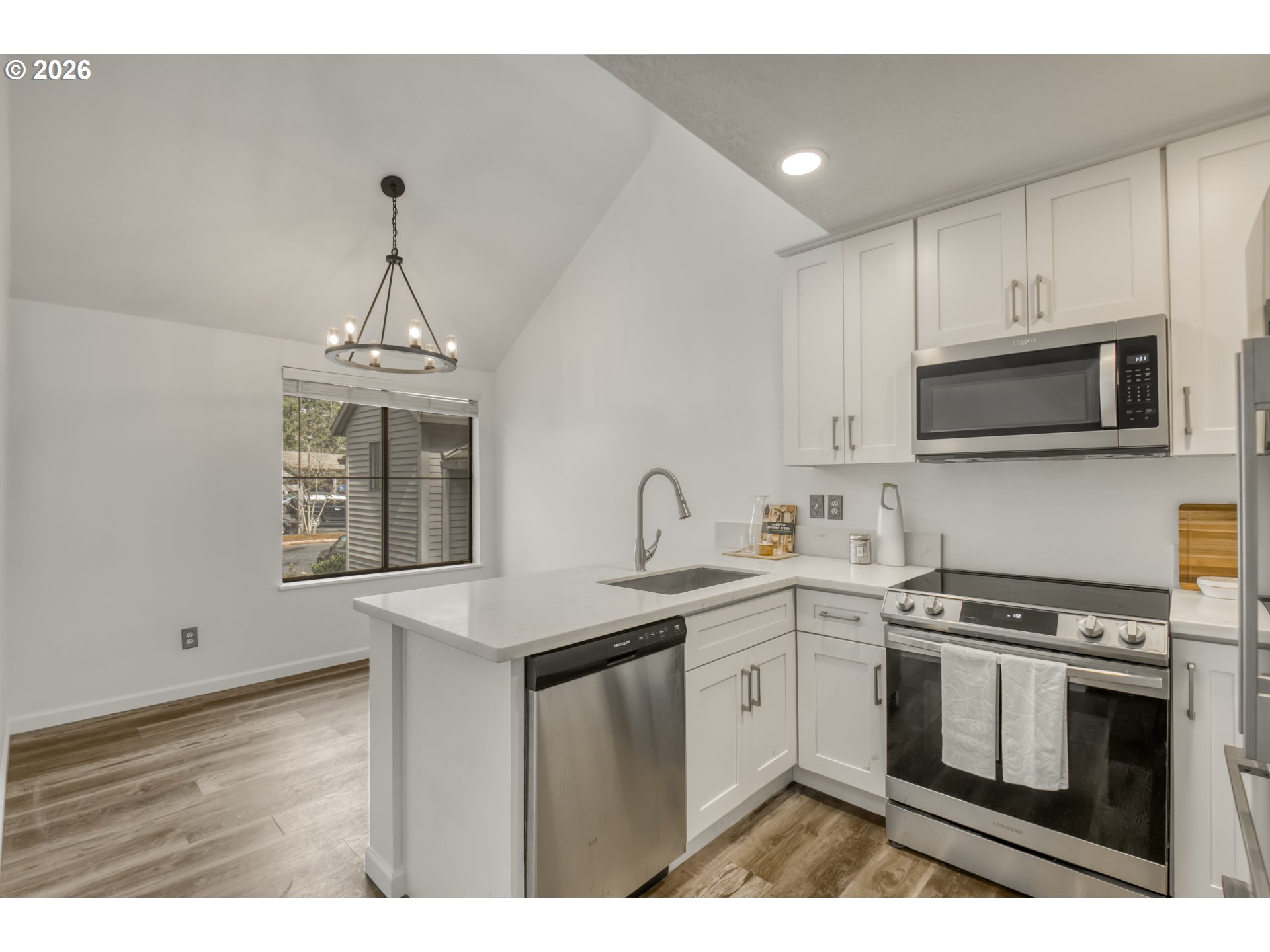 Photo #21: 582624026 Listing: Photo #21