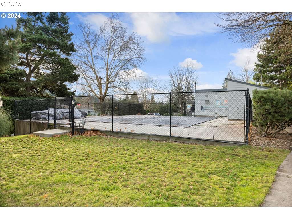 Photo #10: 583159230 Listing: Photo #10