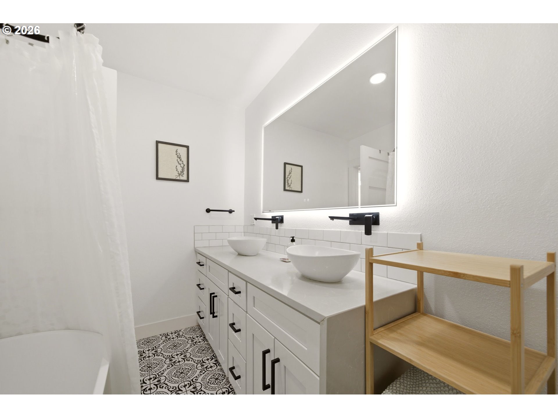 Photo #16: 583619855 Listing: Photo #16