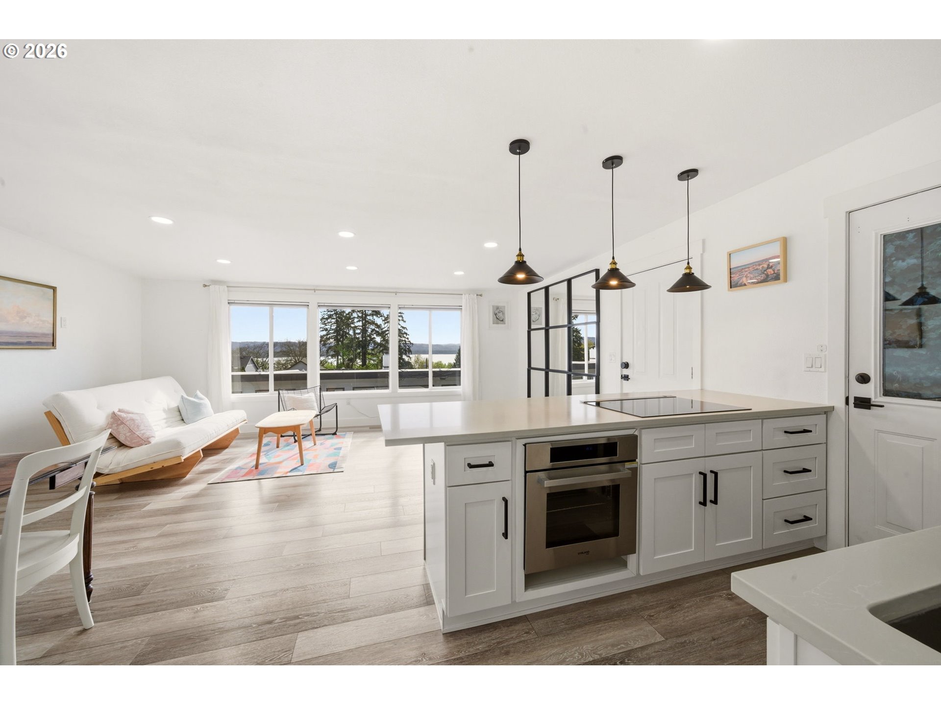 Photo #4: 583619855 Listing: Photo #4