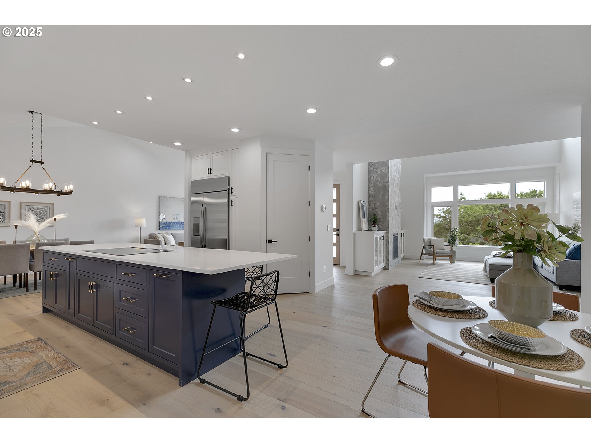 9375 NE SACRAMENTO ST, Portland, OR, 97220