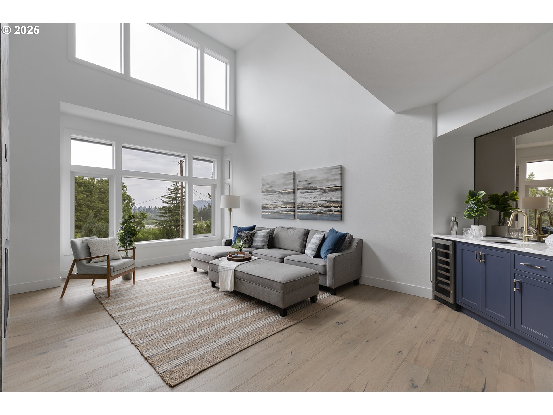 9375 NE SACRAMENTO ST, Portland, OR, 97220