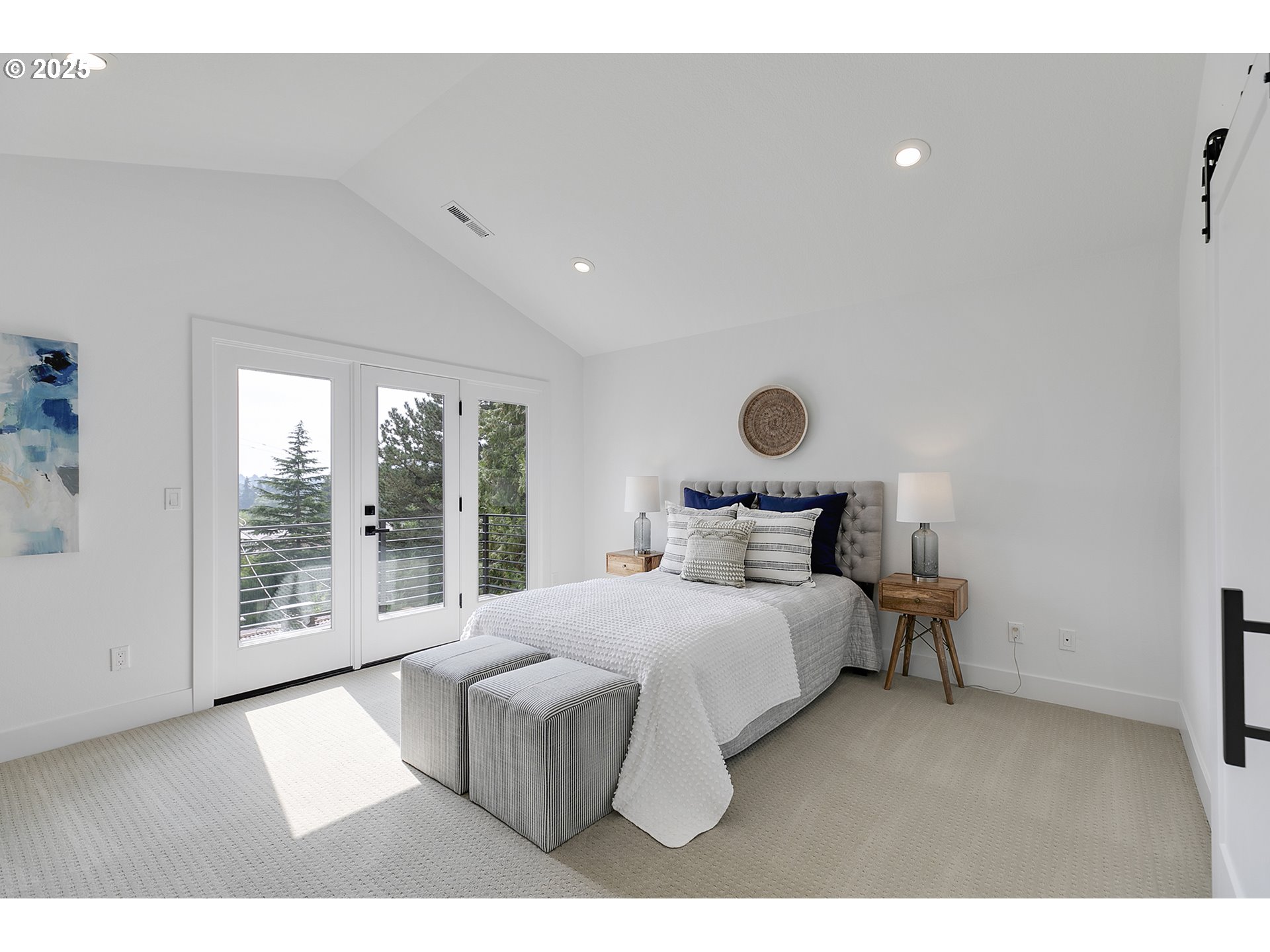 9375 NE SACRAMENTO ST, Portland, OR, 97220