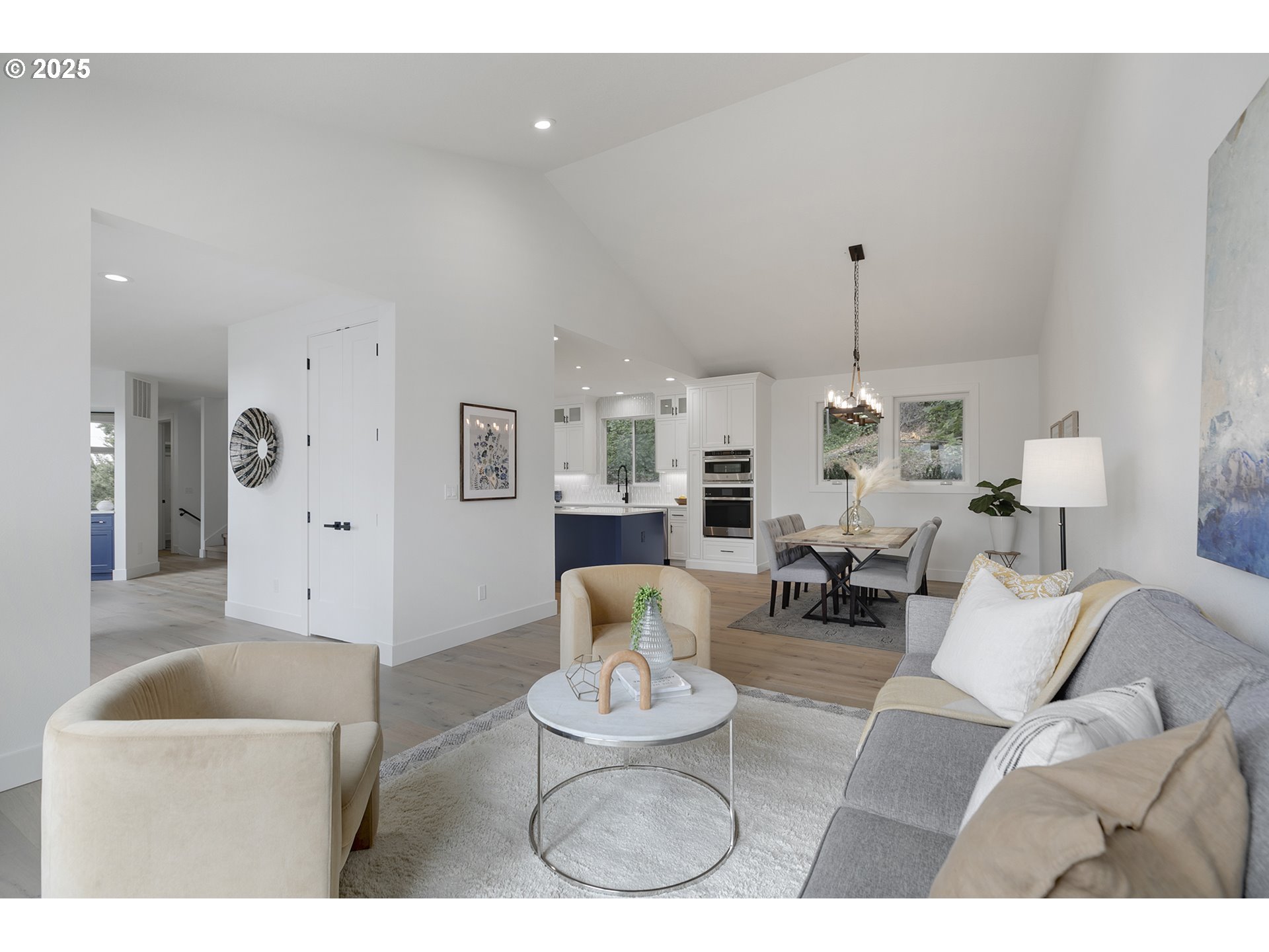 9375 NE SACRAMENTO ST, Portland, OR, 97220