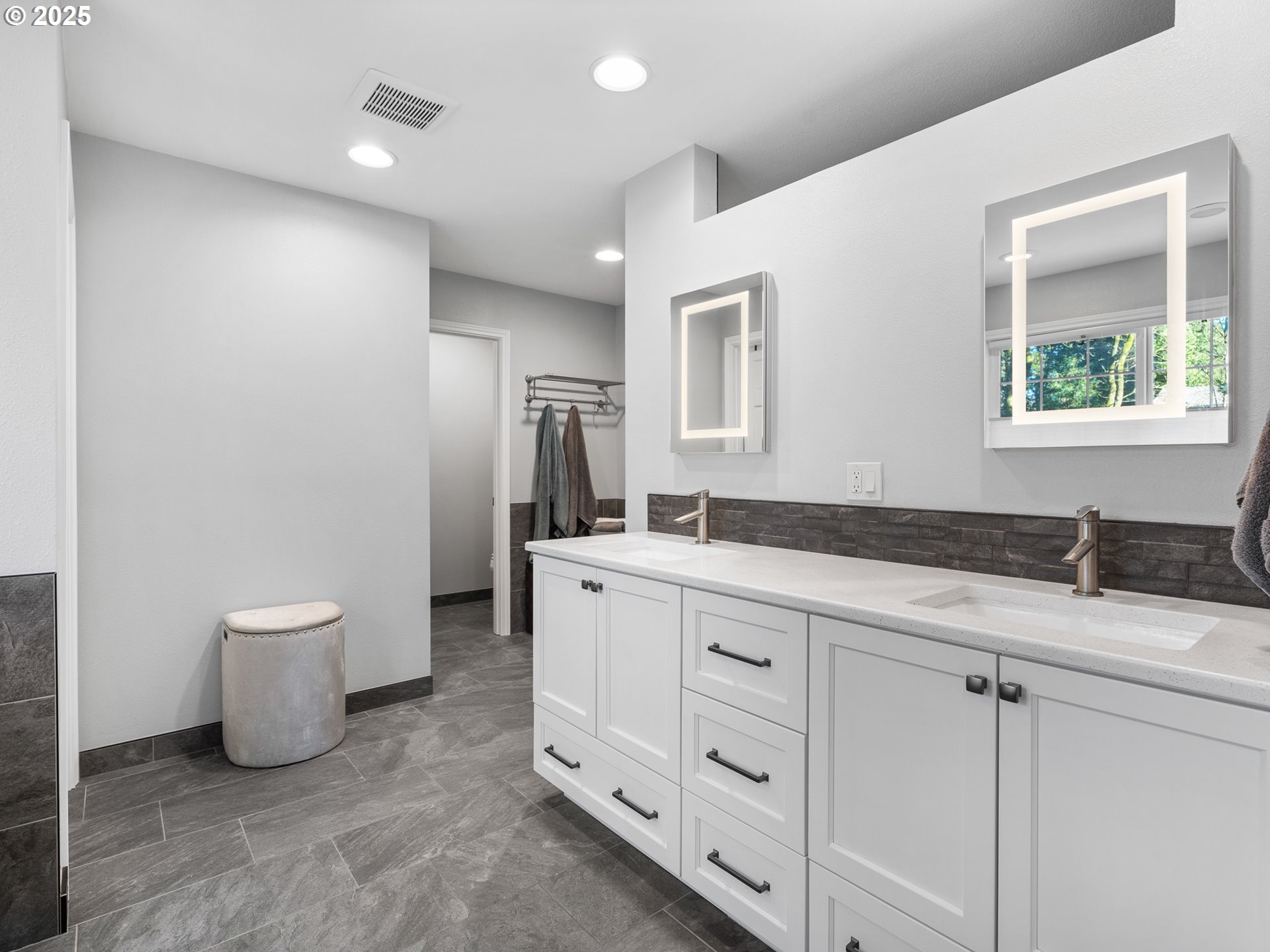 2402 SE 113TH CT, Vancouver, WA, 98664