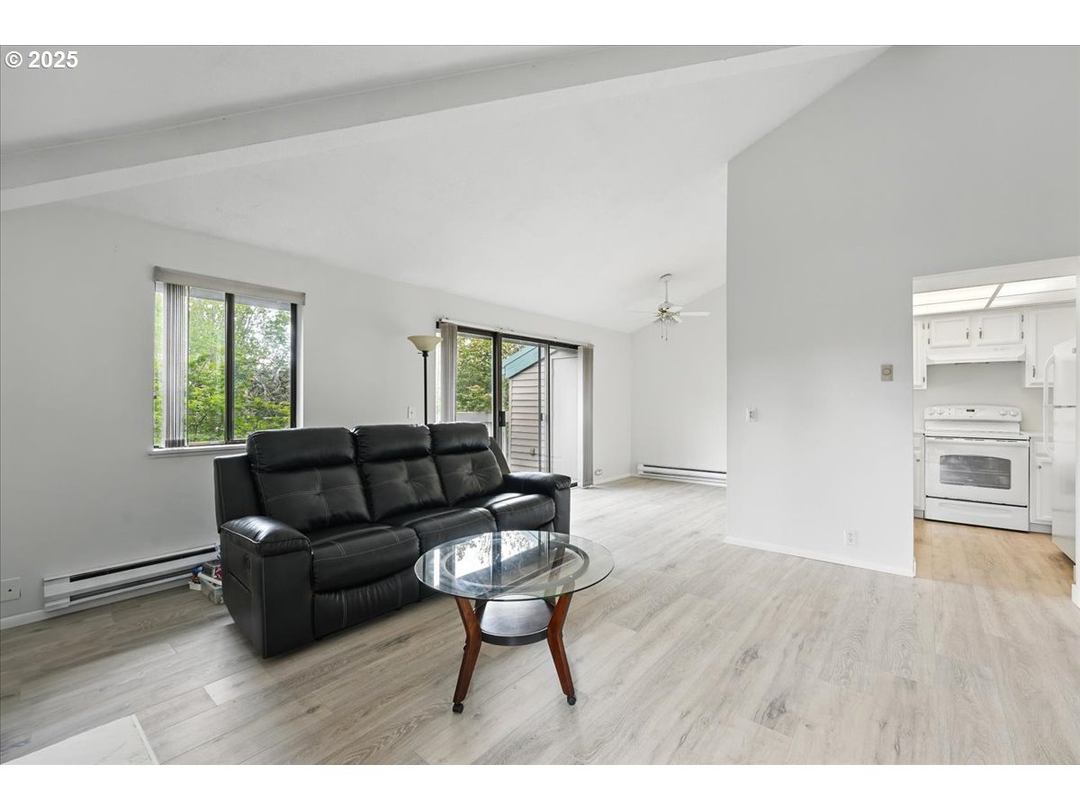 Photo #6: 585720102 Listing: Photo #6