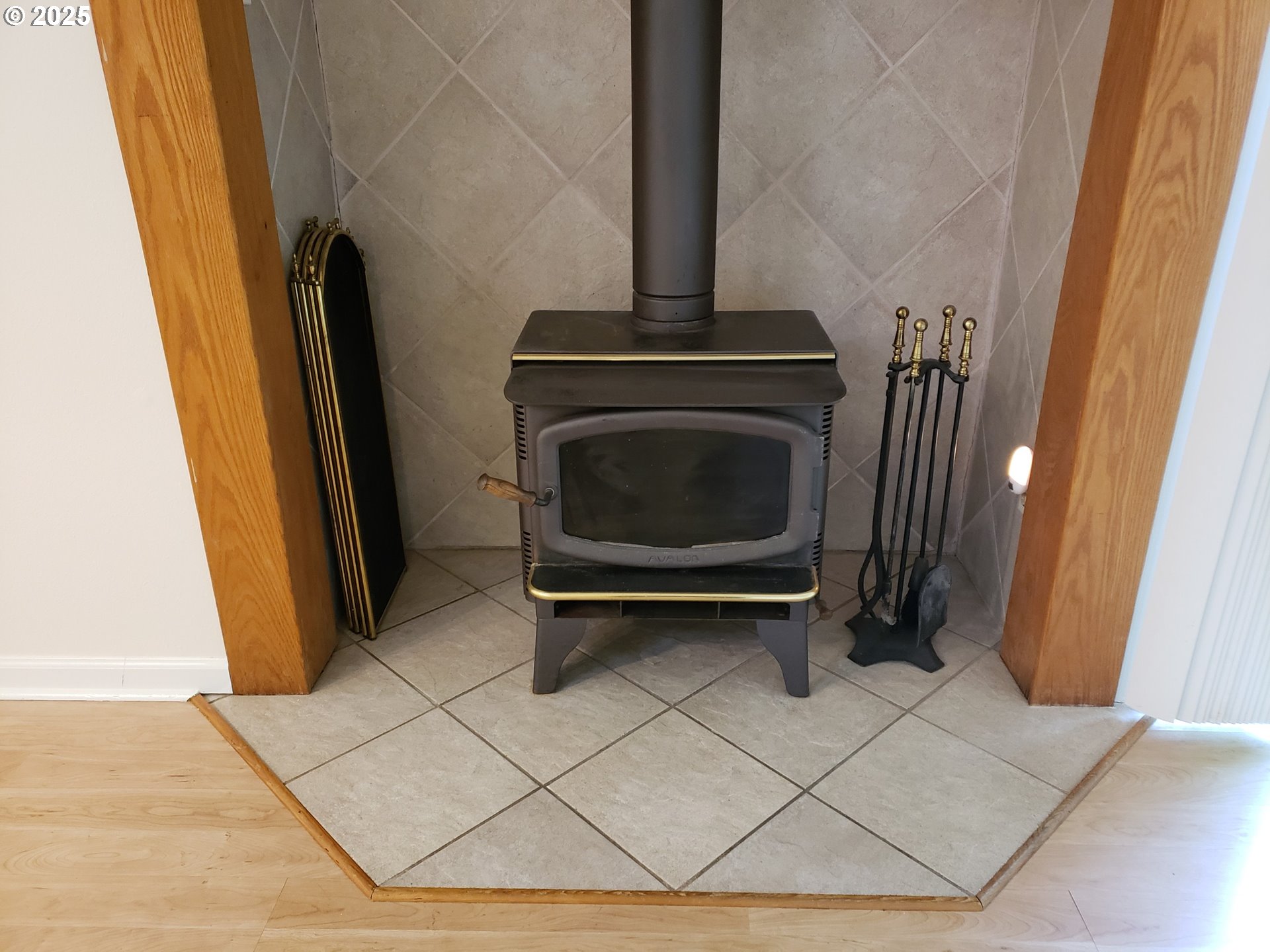 Photo #8: 586219077 Listing: Photo #8