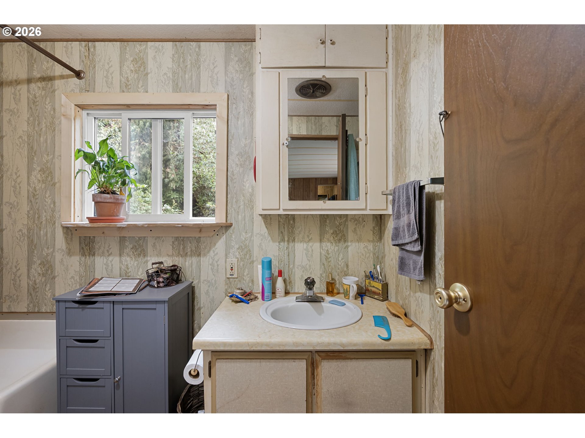 4826 RHODODENDRON LOOP, Florence, OR, 97439