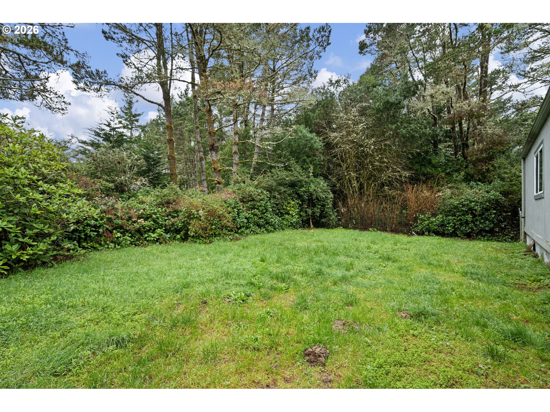 4826 RHODODENDRON LOOP, Florence, OR, 97439