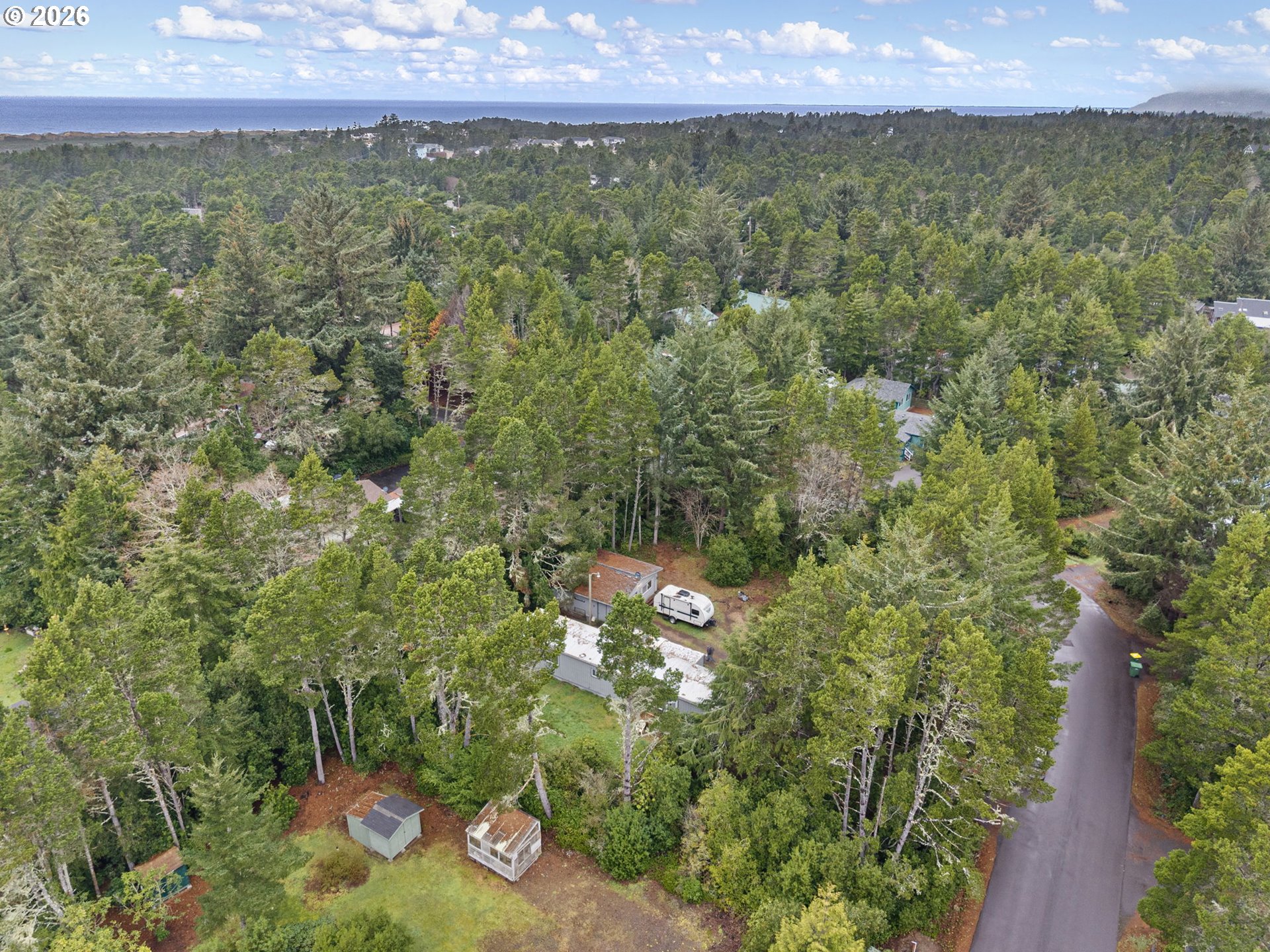 4826 RHODODENDRON LOOP, Florence, OR, 97439