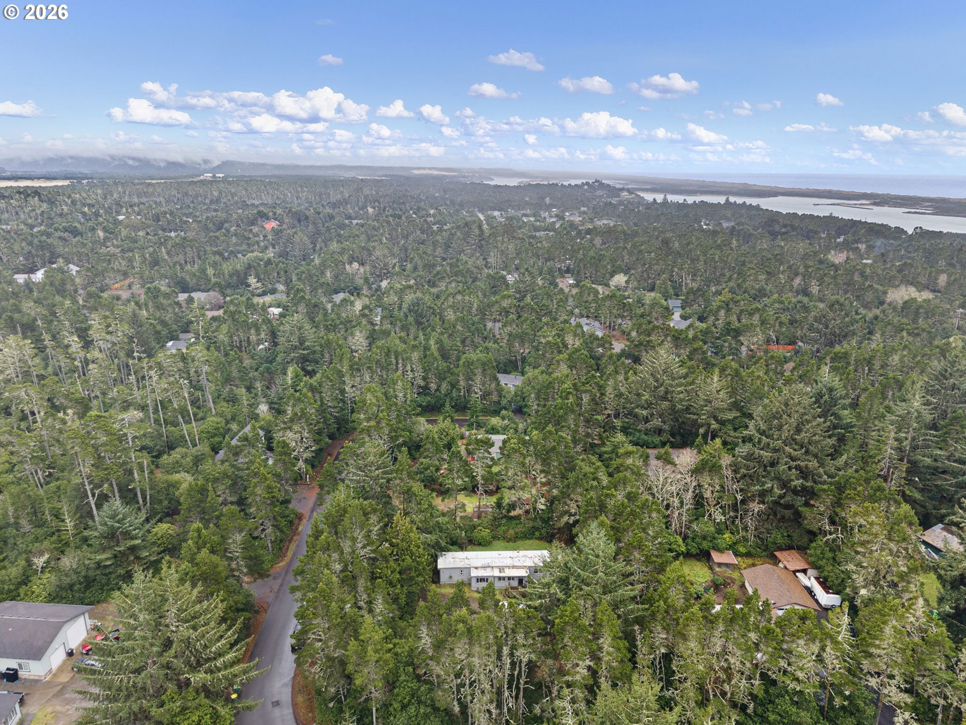 4826 RHODODENDRON LOOP, Florence, OR, 97439