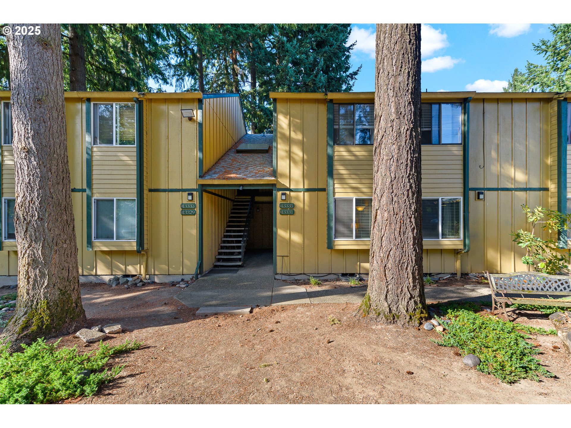 Photo #3: 586787344 Listing 