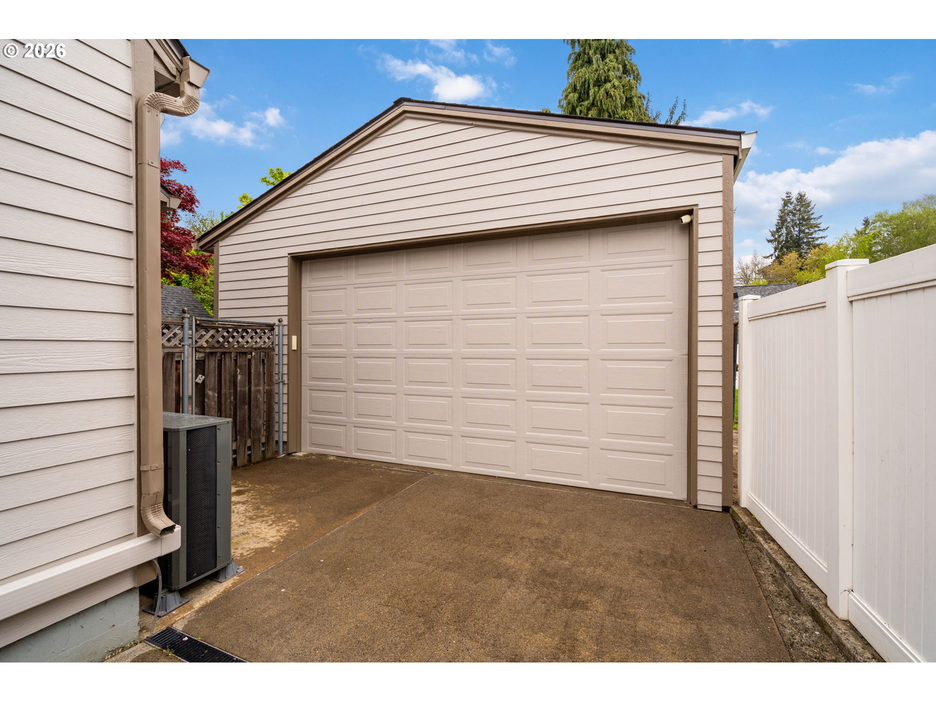 3725 SE TIBBETTS ST, Portland, OR, 97202