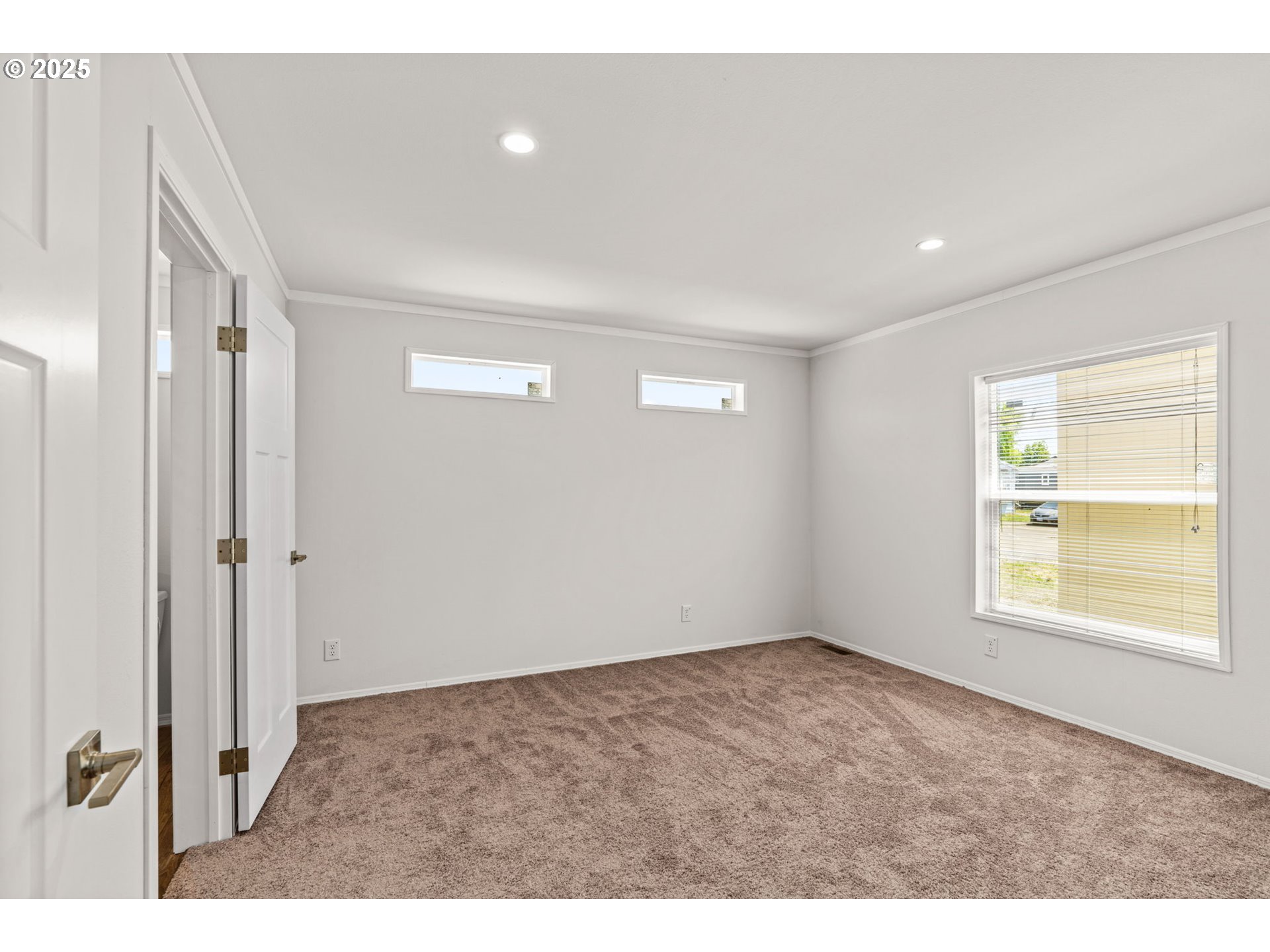 1025 S 6TH ST UNIT 83, Harrisburg, OR, 97446