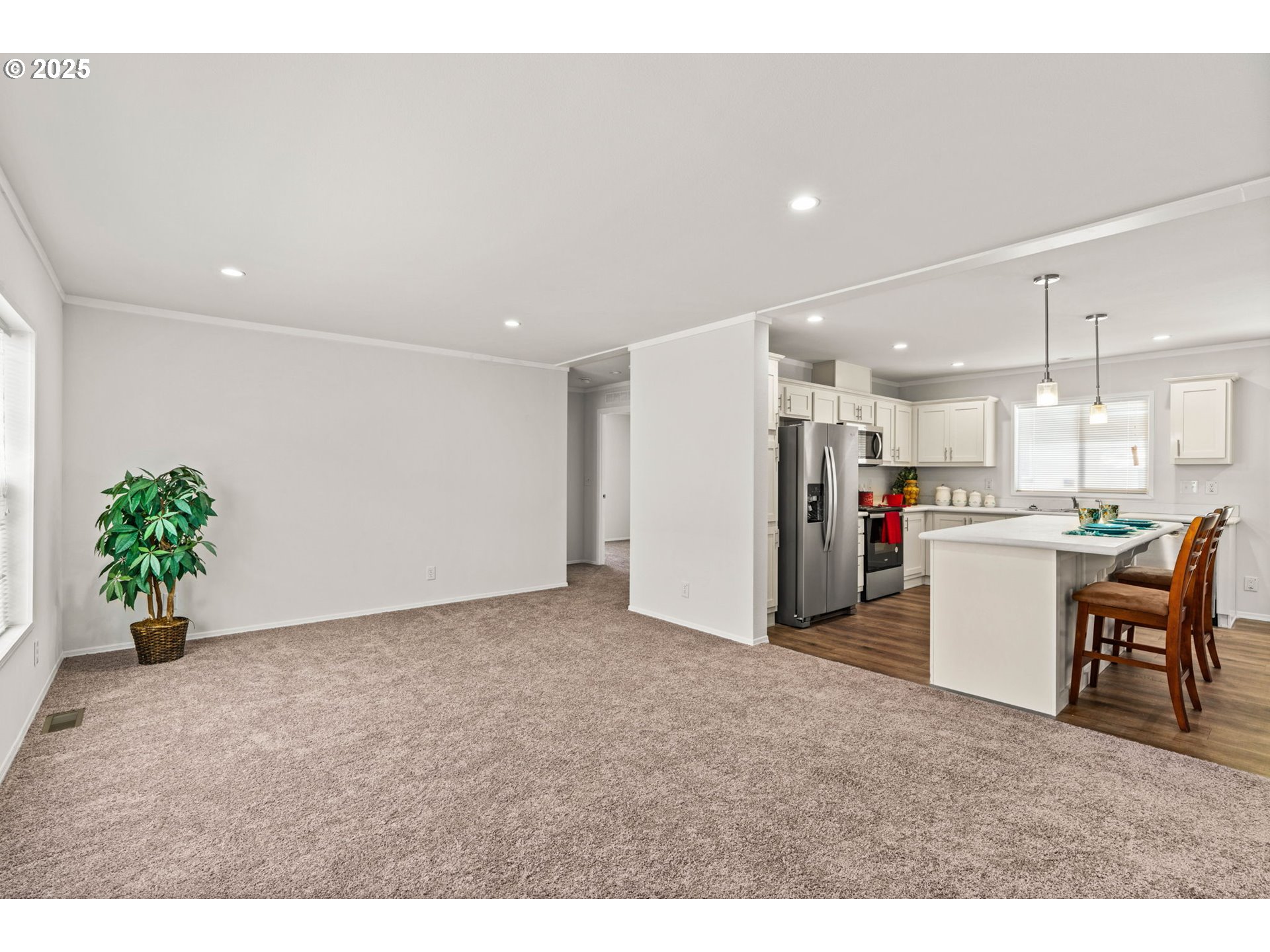 1025 S 6TH ST UNIT 83, Harrisburg, OR, 97446