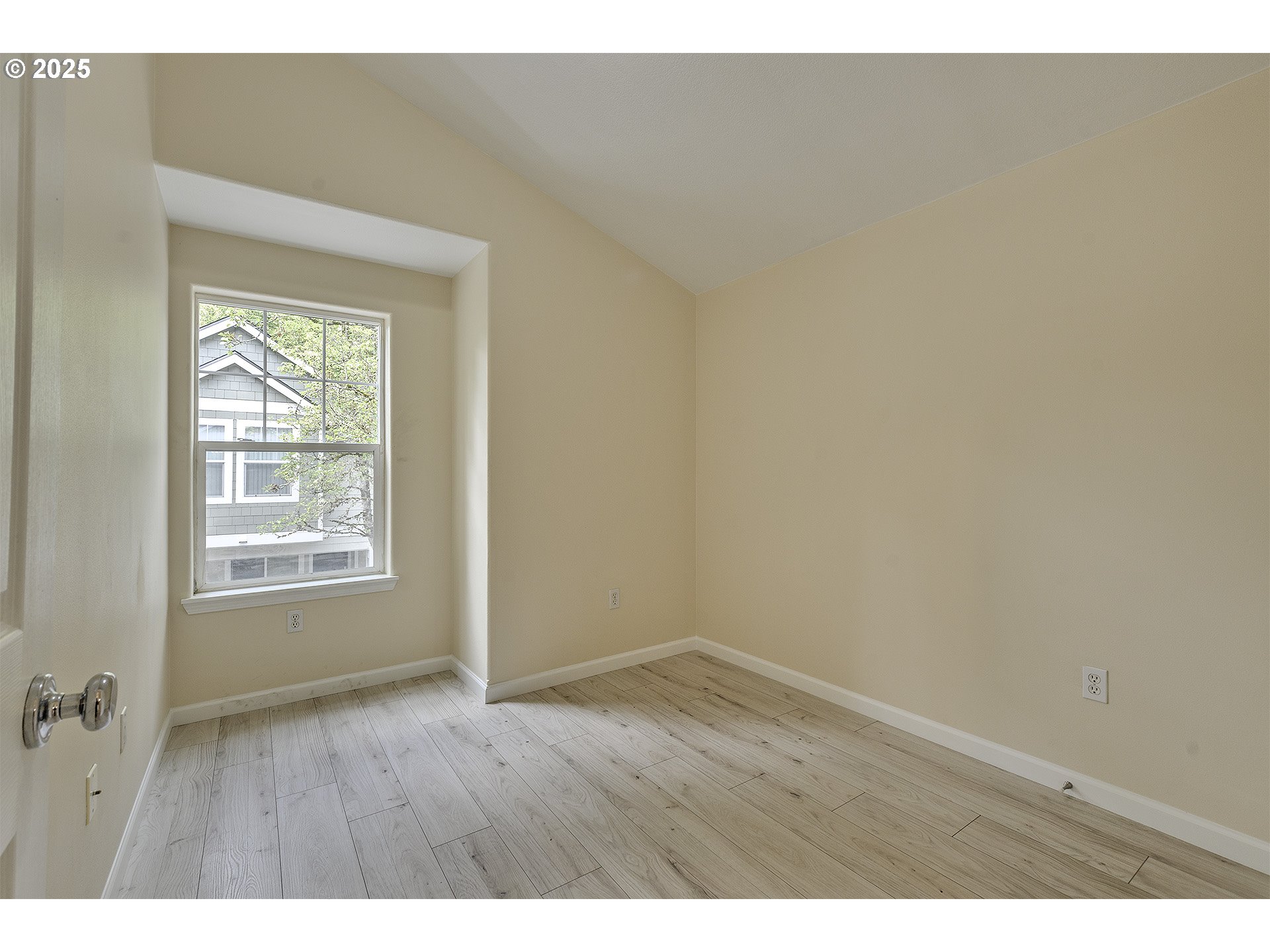 Photo #18: 587533510 Listing: Photo #18