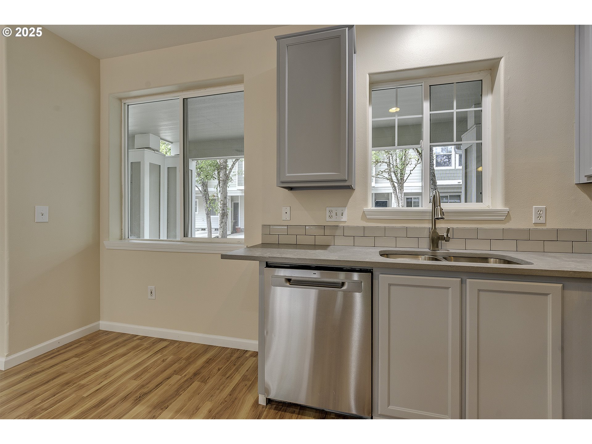 Photo #7: 587533510 Listing: Photo #7
