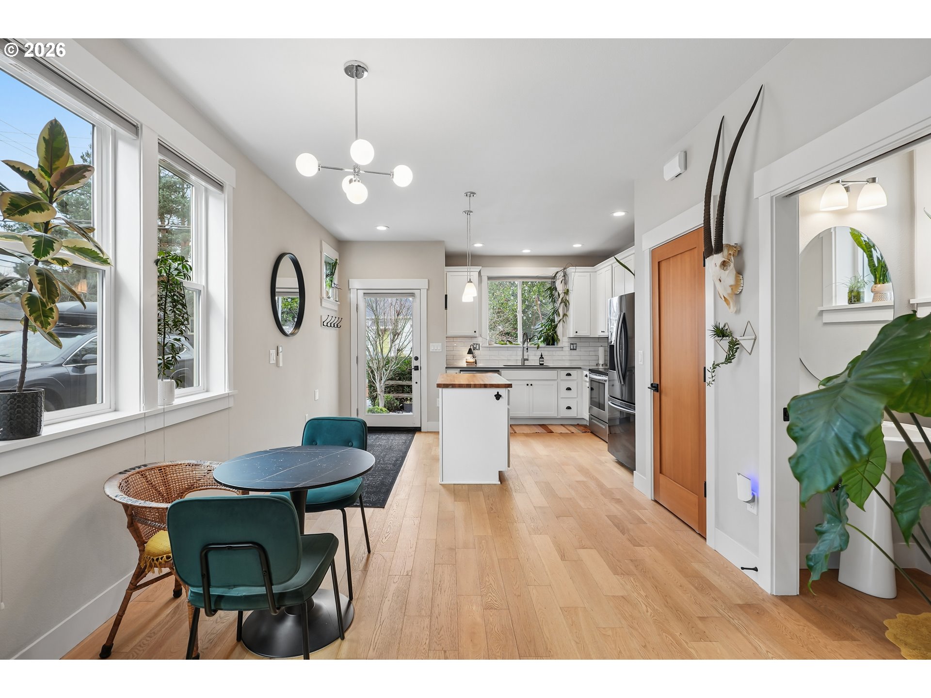 Photo #10: 588621829 Listing: Photo #10