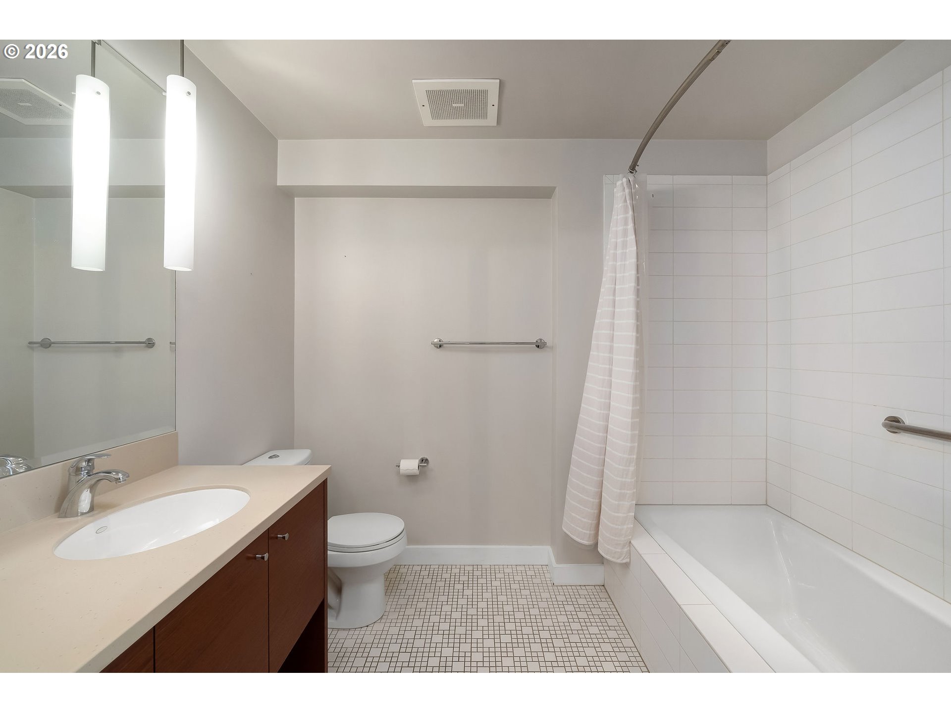 Photo #29: 588718274 Listing: Photo #29