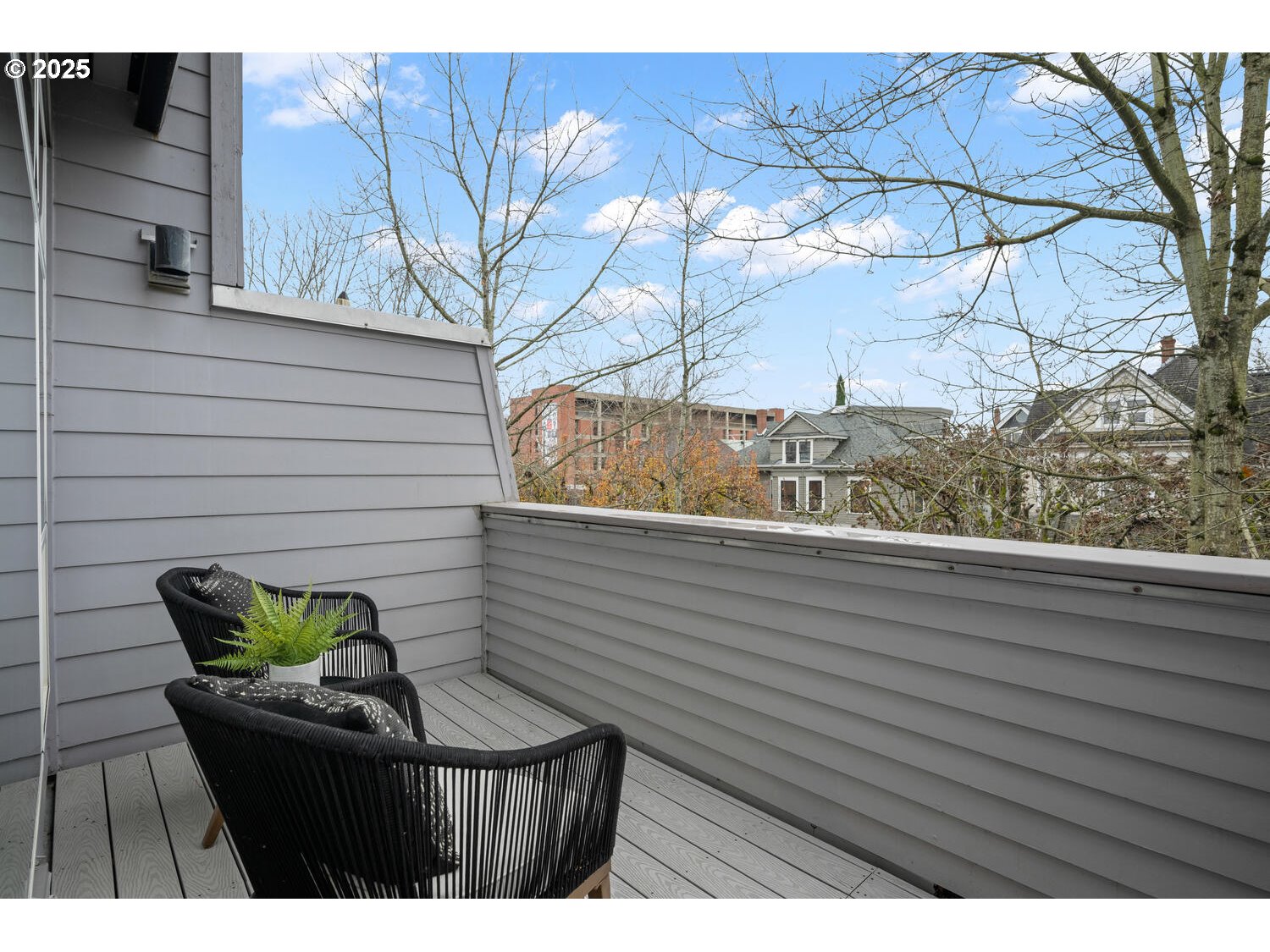 2327 NW NORTHRUP ST UNIT 12, Portland, OR, 97210