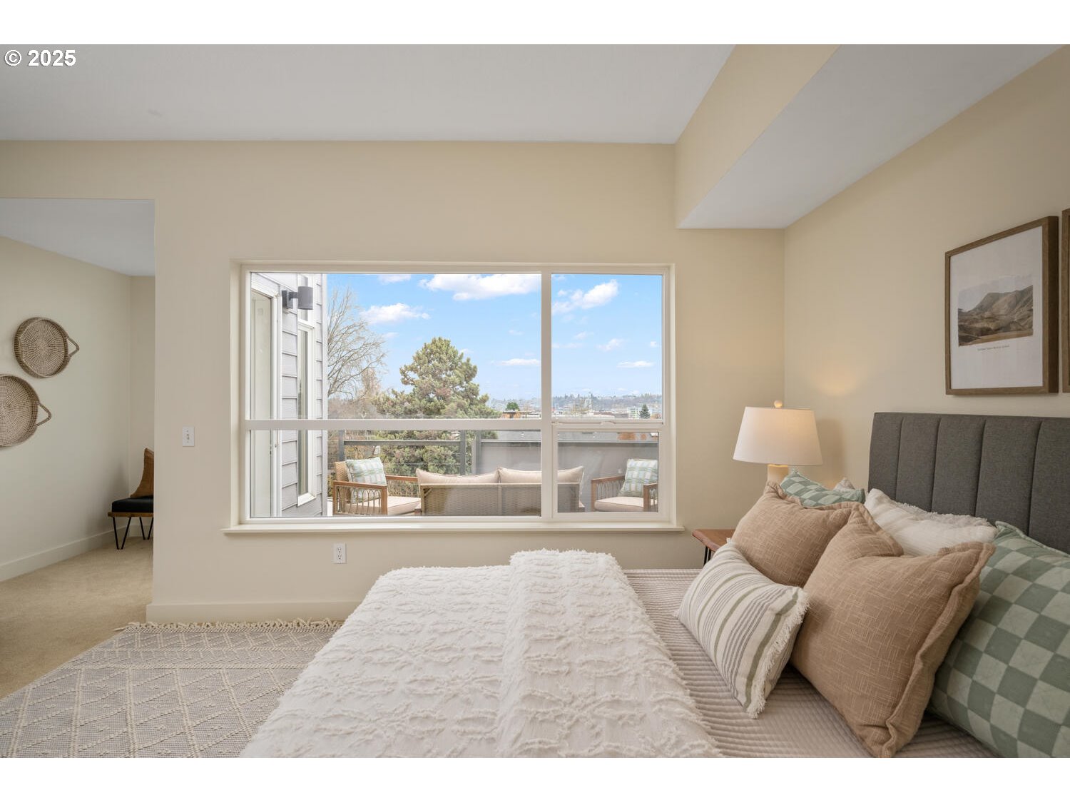 2327 NW NORTHRUP ST UNIT 12, Portland, OR, 97210