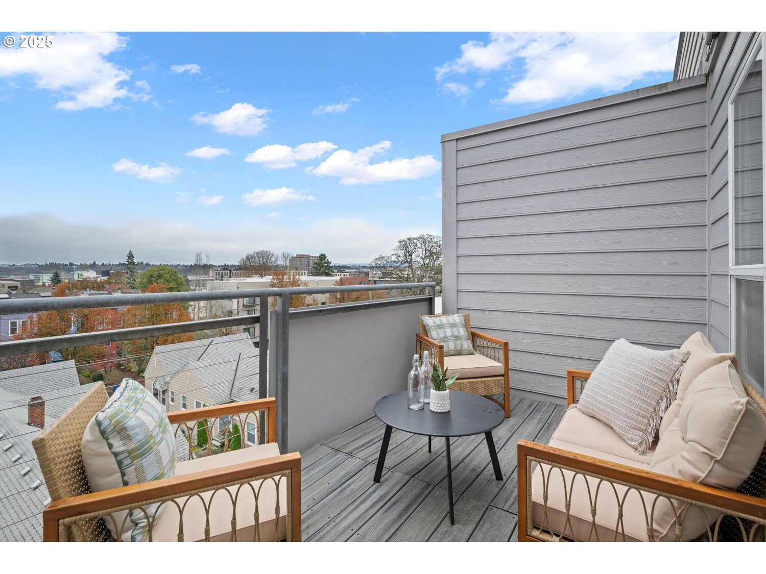 2327 NW NORTHRUP ST UNIT 12, Portland, OR, 97210