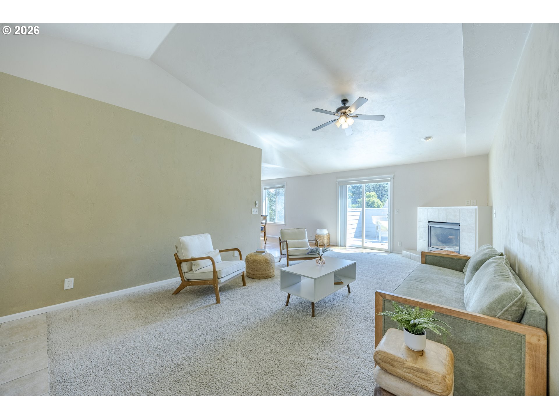 Property photo 15 of 48