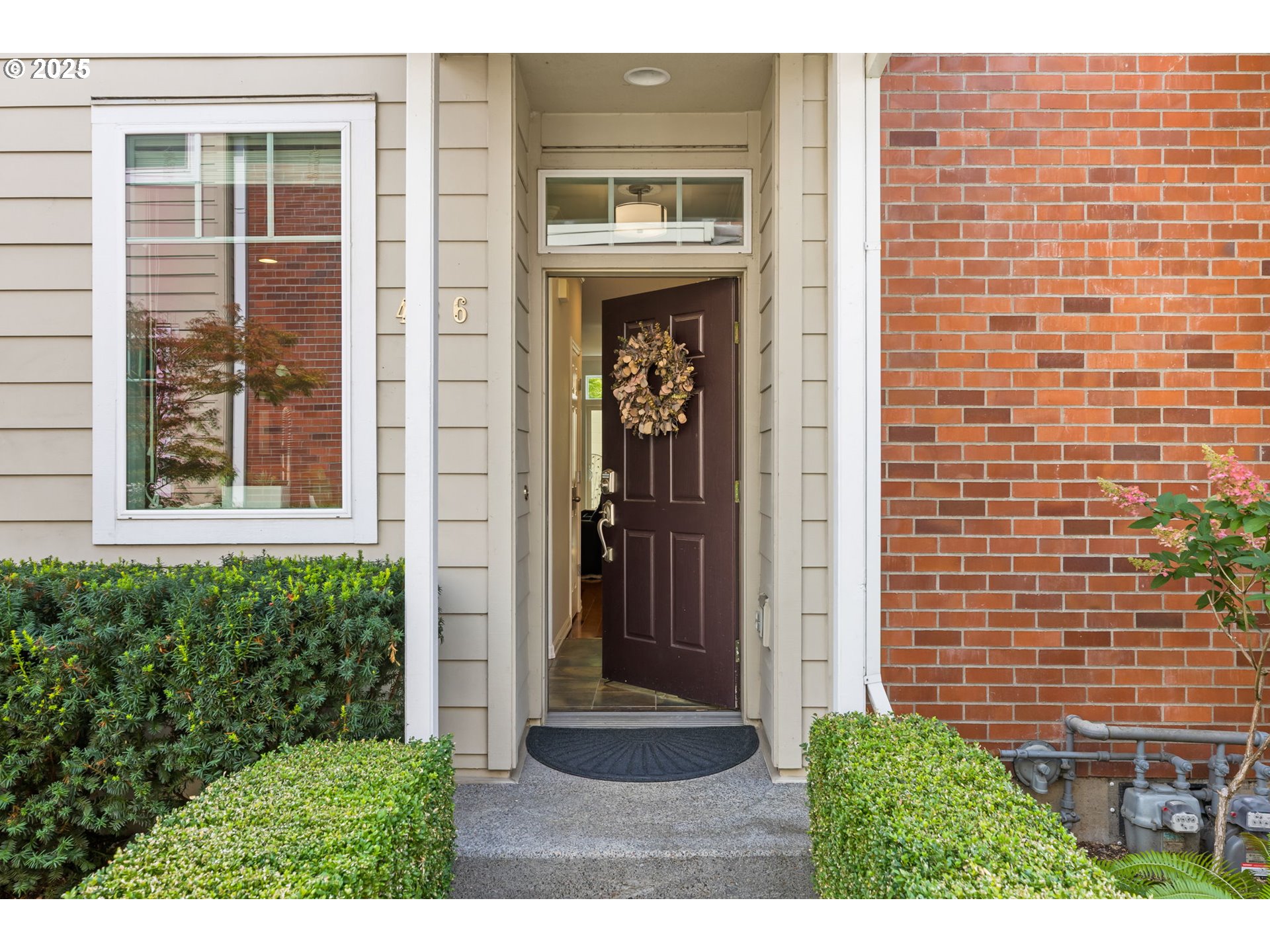 Photo #3: 589273775 Listing 
