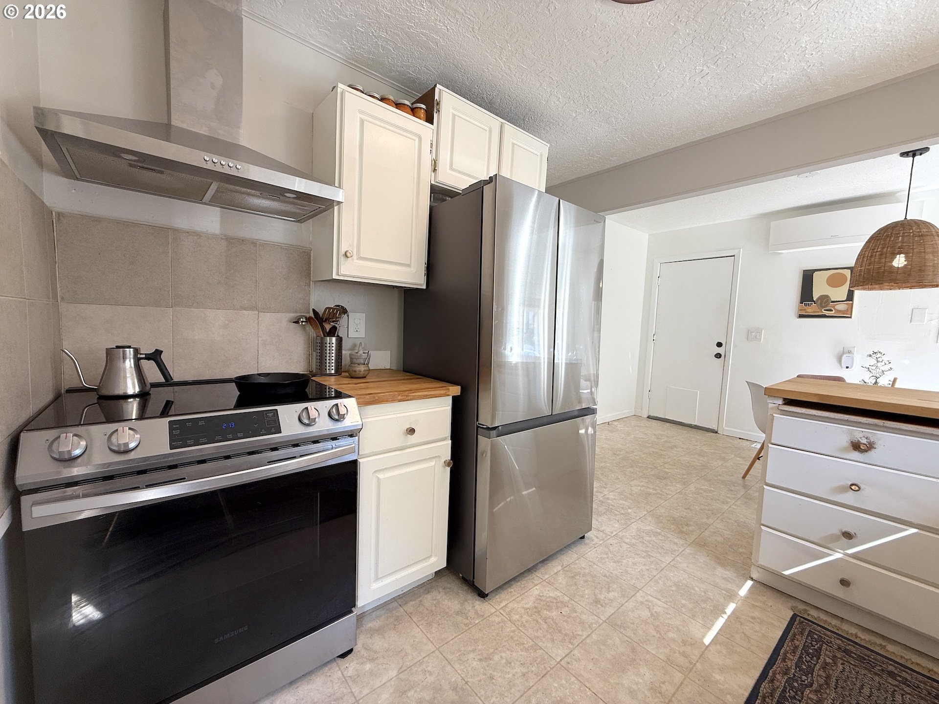 Property photo 10 of 42