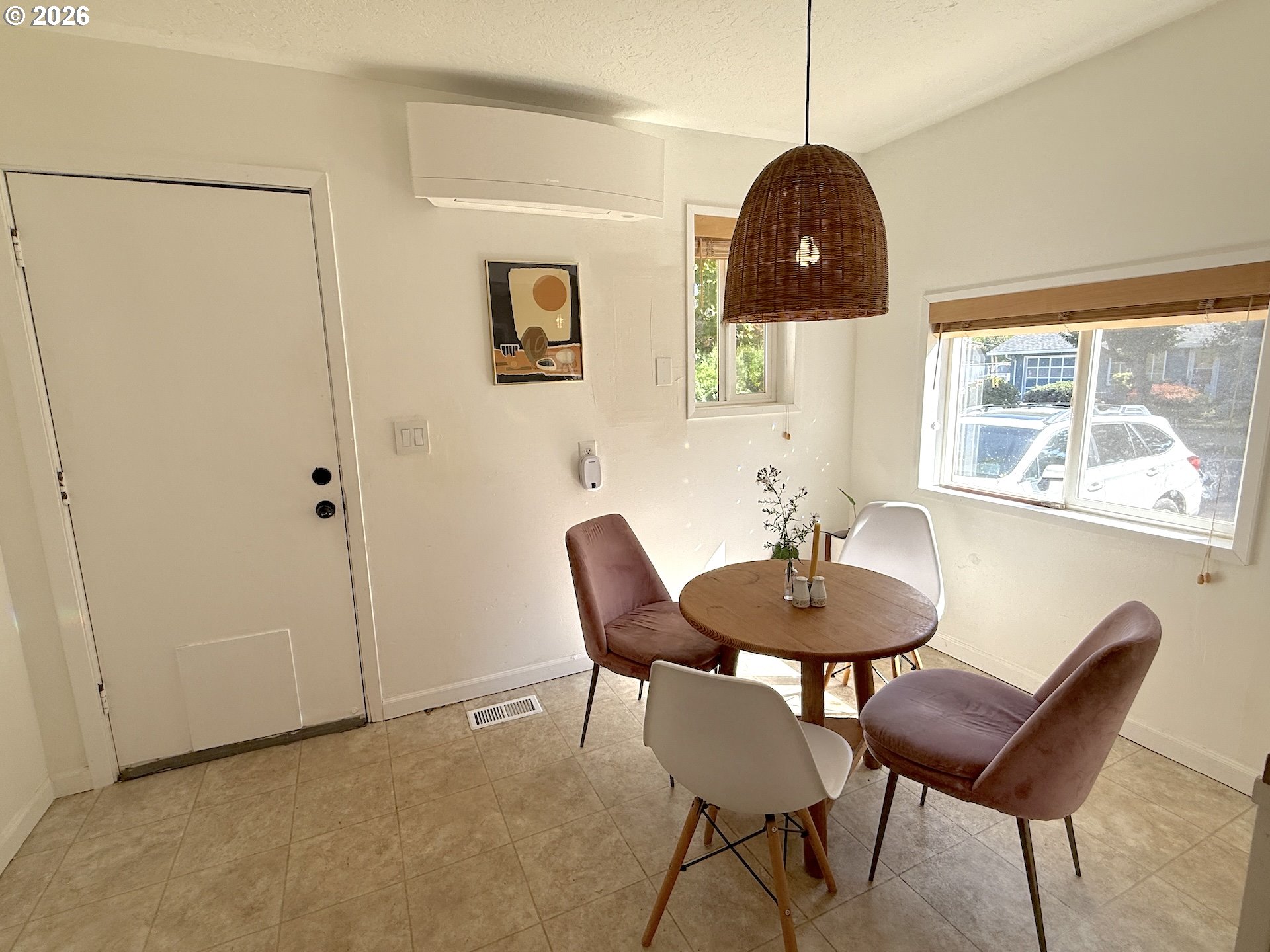 Property photo 5 of 42