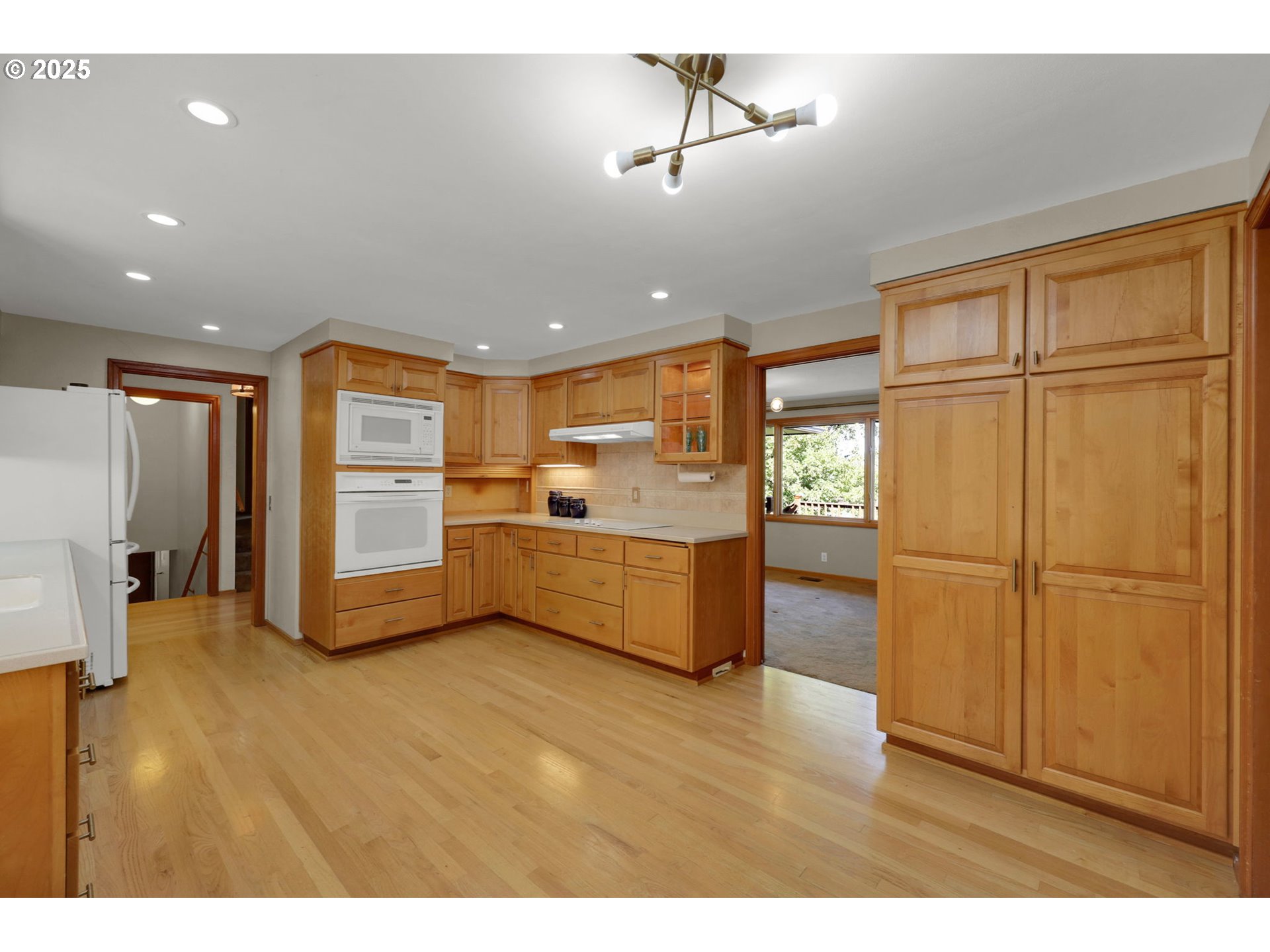 2085 TRILLIUM ST, Eugene, OR, 97405