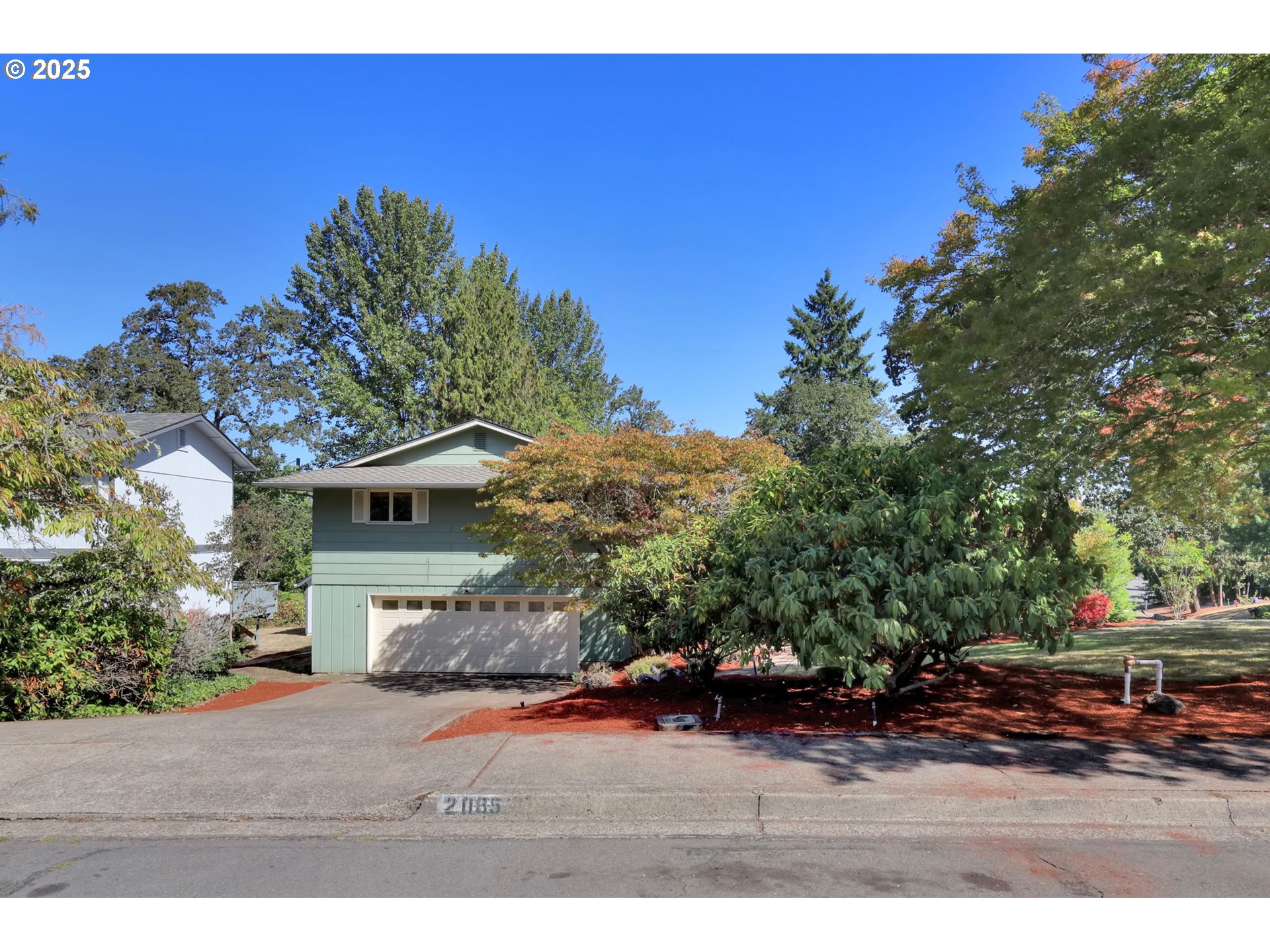 2085 TRILLIUM ST, Eugene, OR, 97405