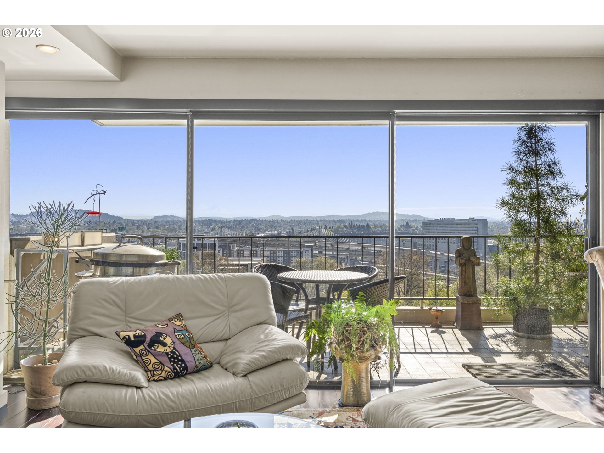 Photo #8: 590205675 Listing: Photo #8