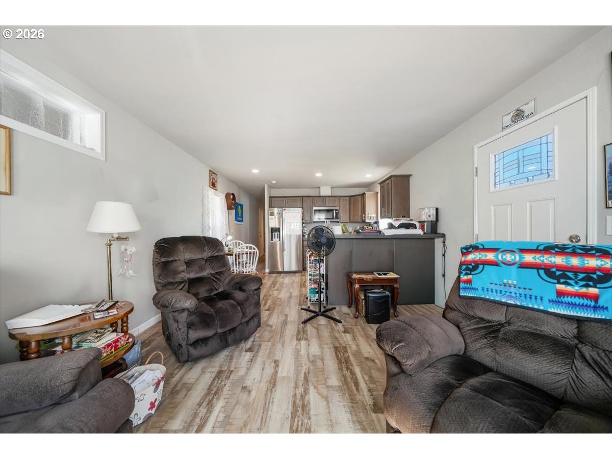 Property photo 10 of 19