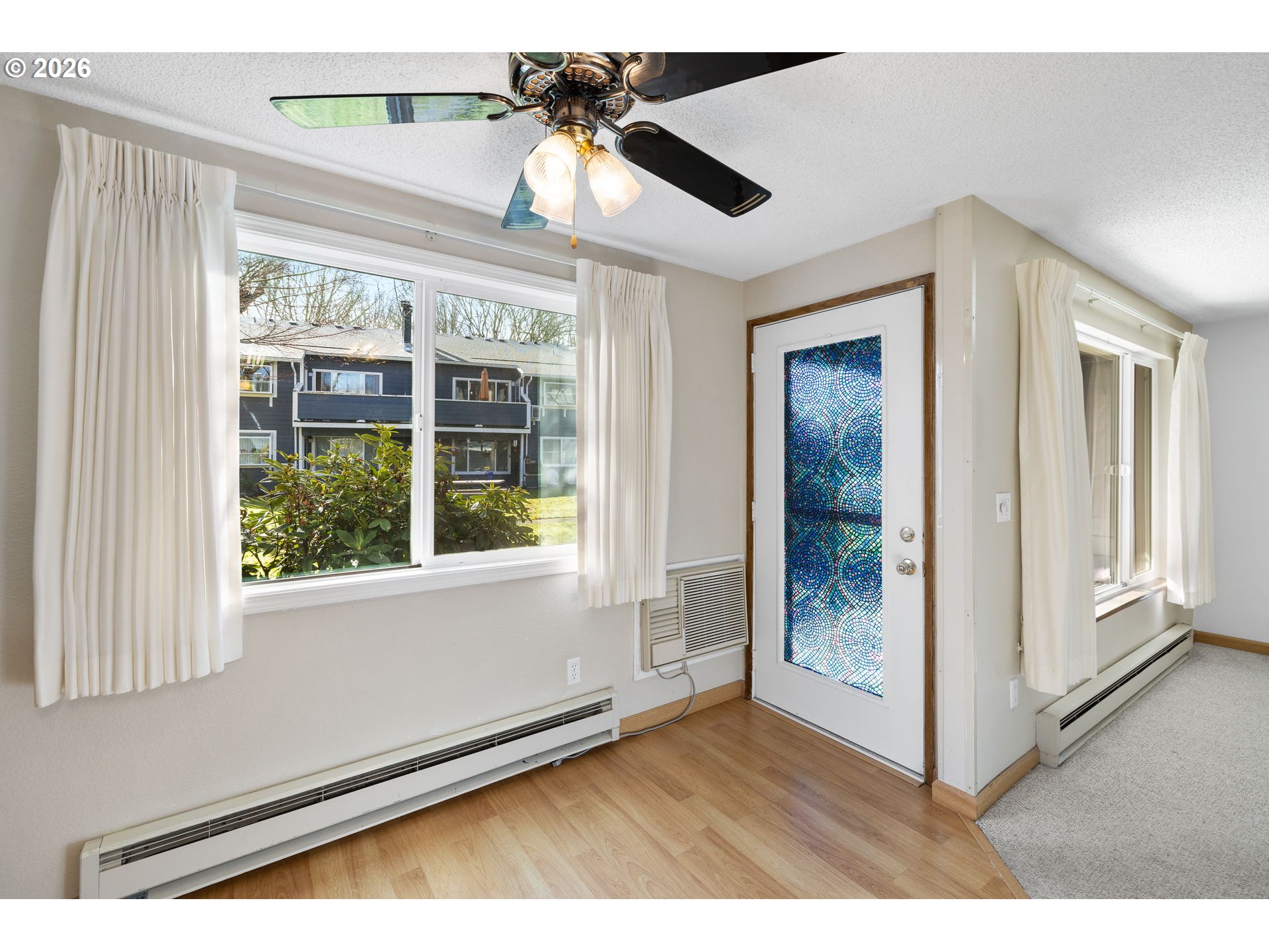 Photo #5: 591369238 Listing: Photo #5