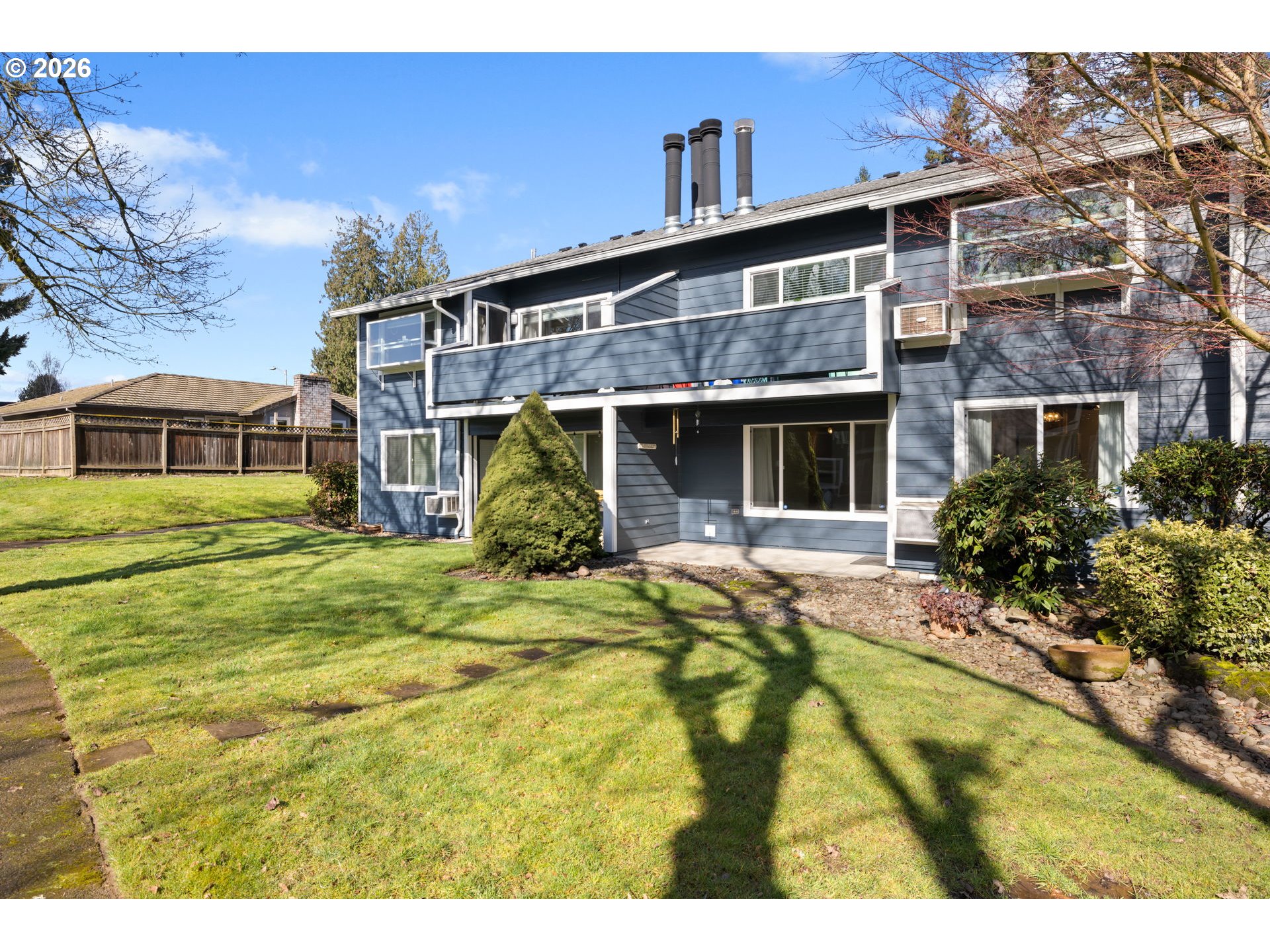 Photo #1: 591369238 Listing: Photo #1