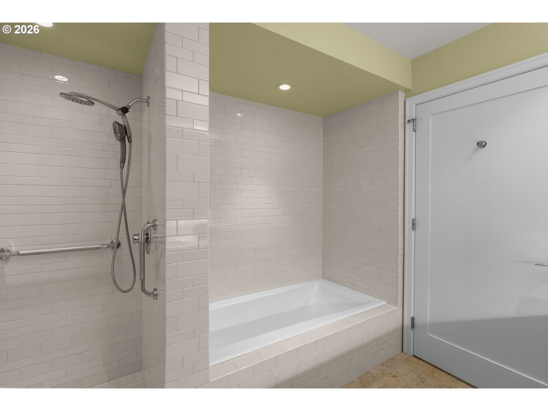 Photo #16: 591761387 Listing: Photo #16