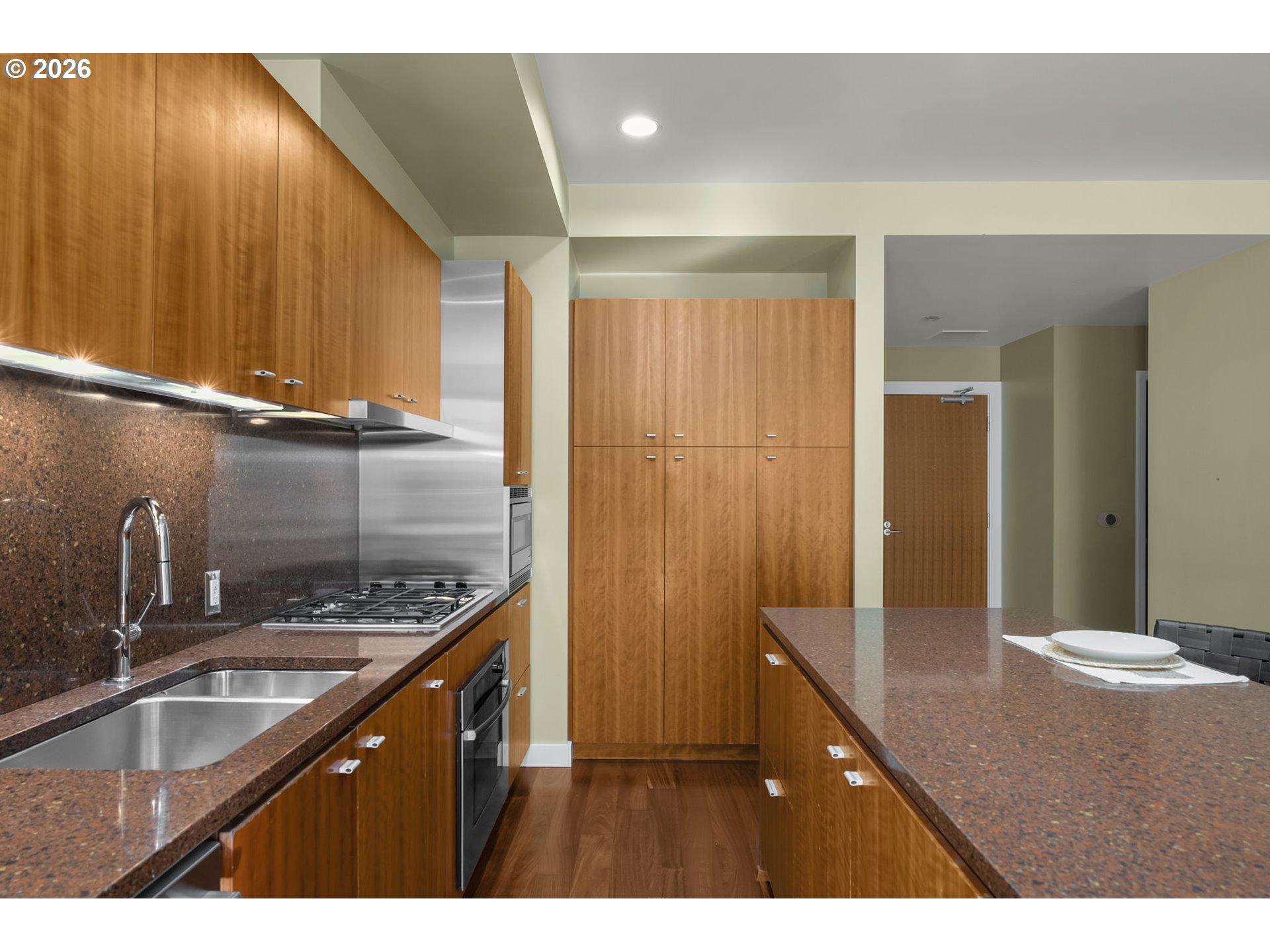 Photo #3: 591761387 Listing: Photo #3