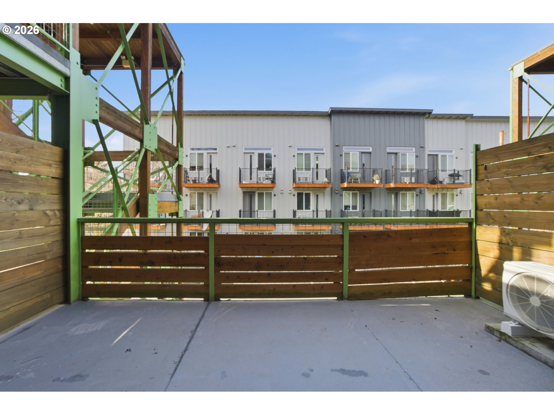 Photo #2: 592095800 Listing: Photo #2