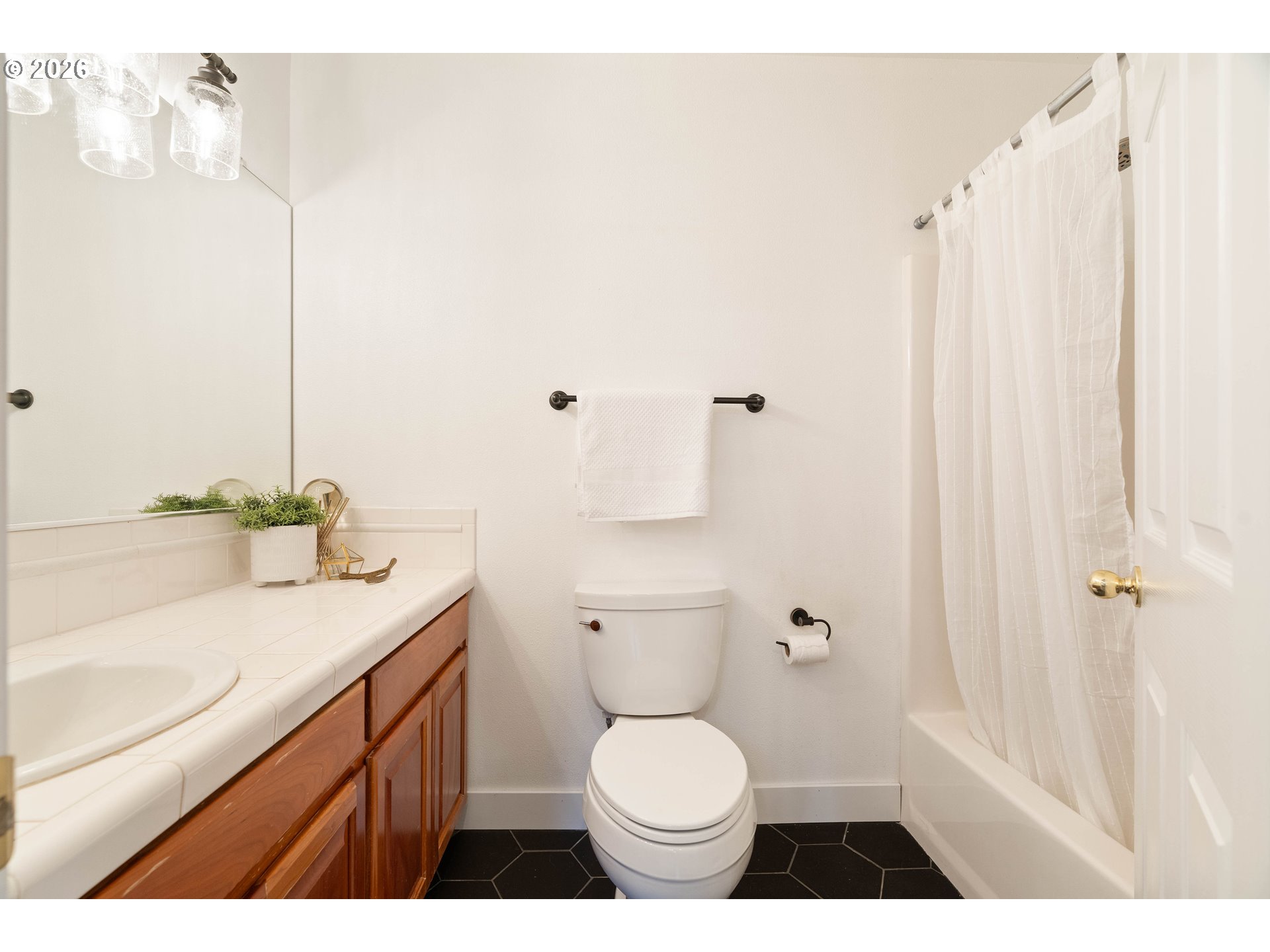 6590 SW LOMBARD AVE, Beaverton, OR, 97008
