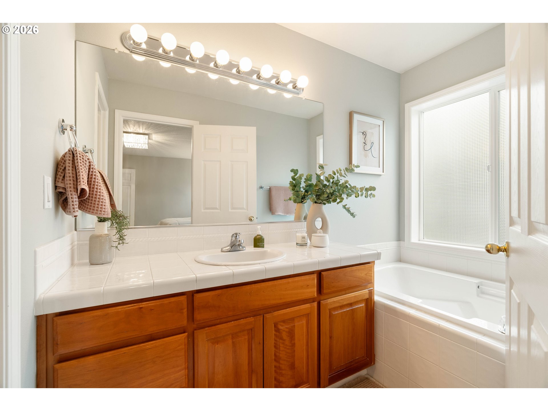 6590 SW LOMBARD AVE, Beaverton, OR, 97008