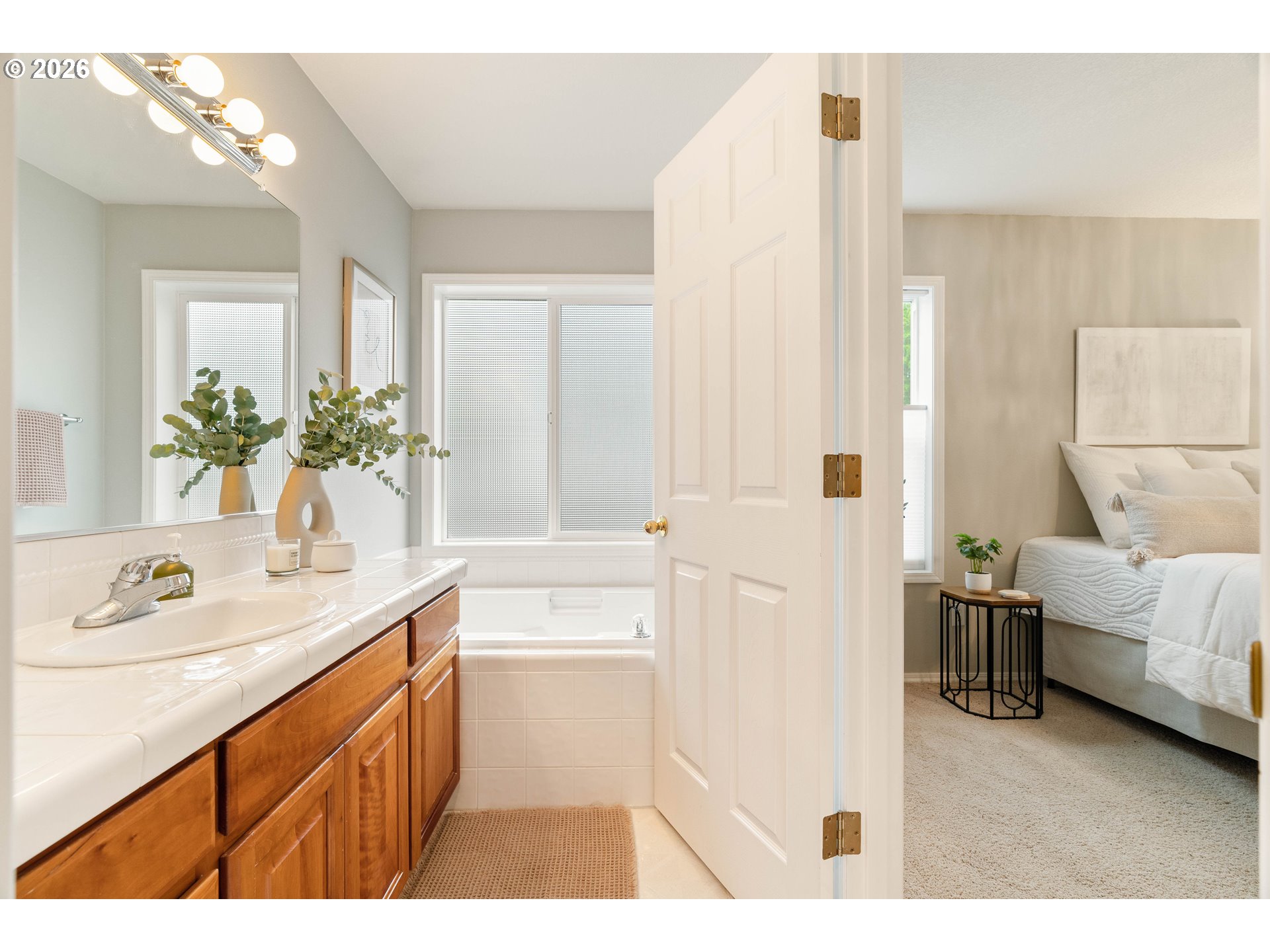 6590 SW LOMBARD AVE, Beaverton, OR, 97008