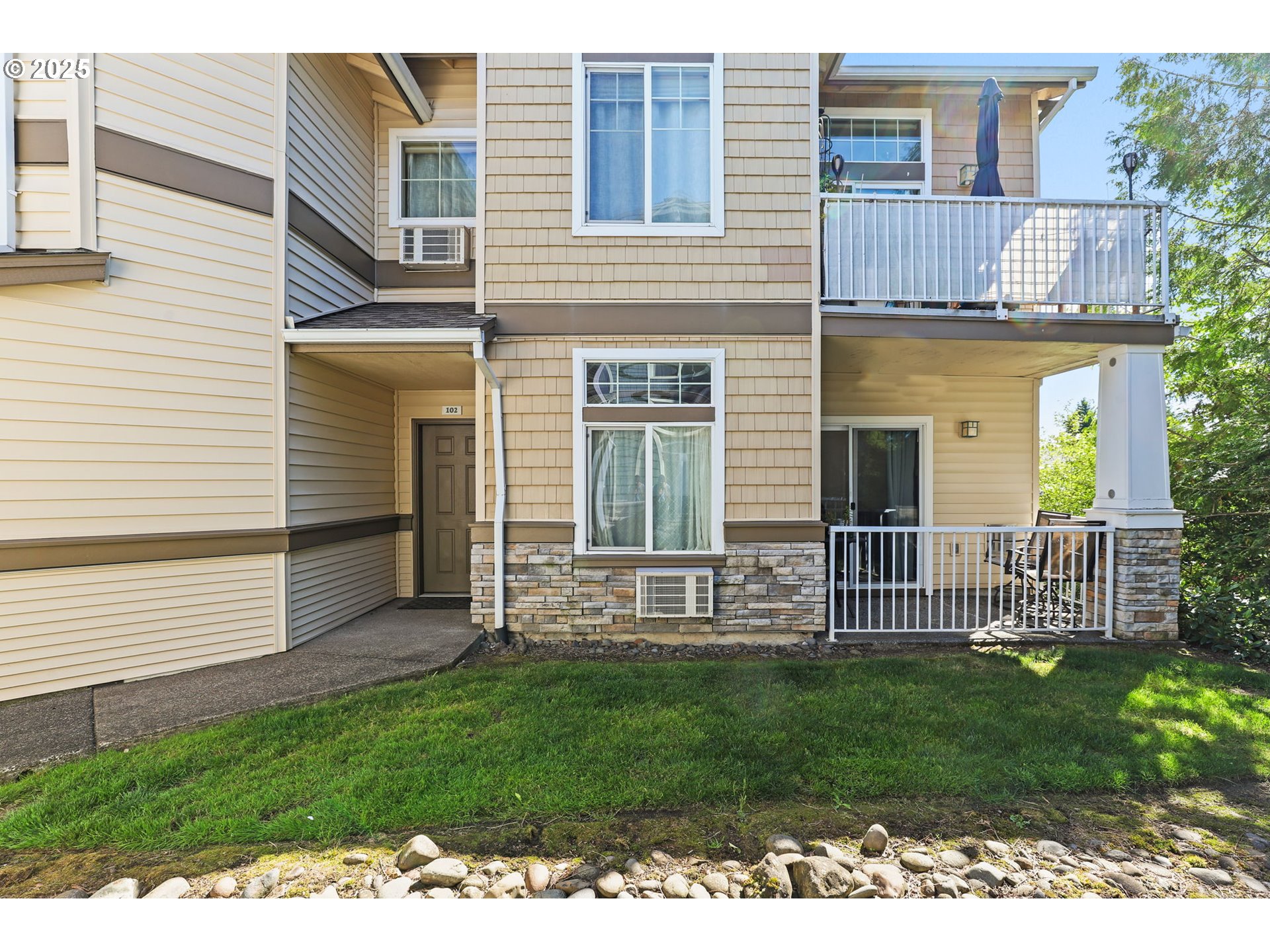 Photo #5: 592489145 Listing: Photo #5