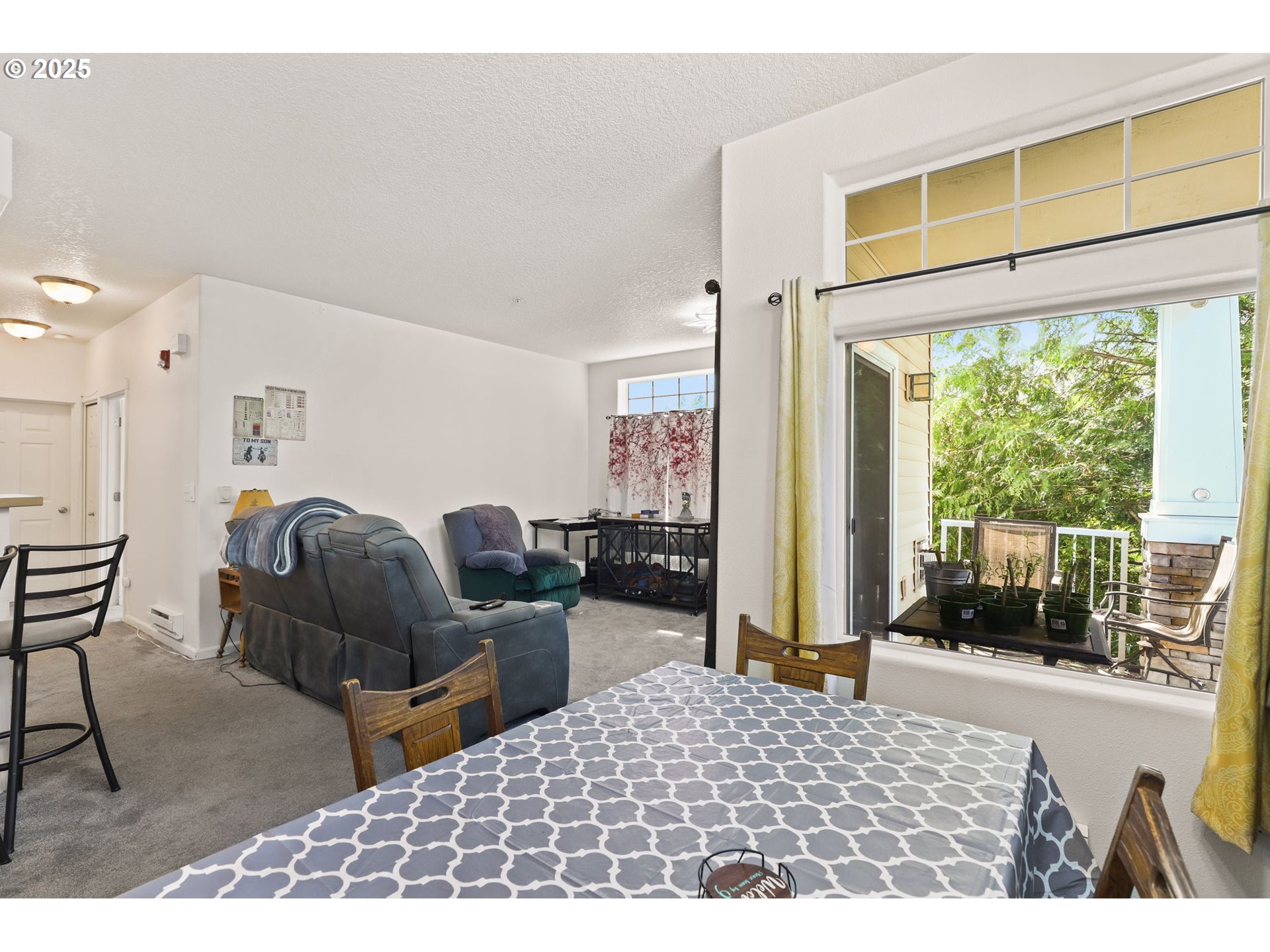 Photo #8: 592489145 Listing: Photo #8