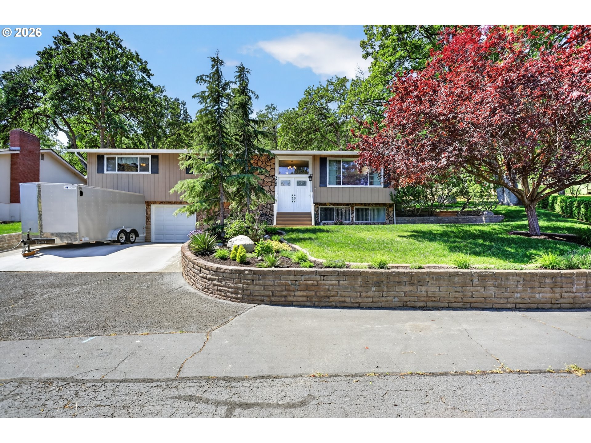 3226 W 12TH ST, The Dalles, OR, 97058