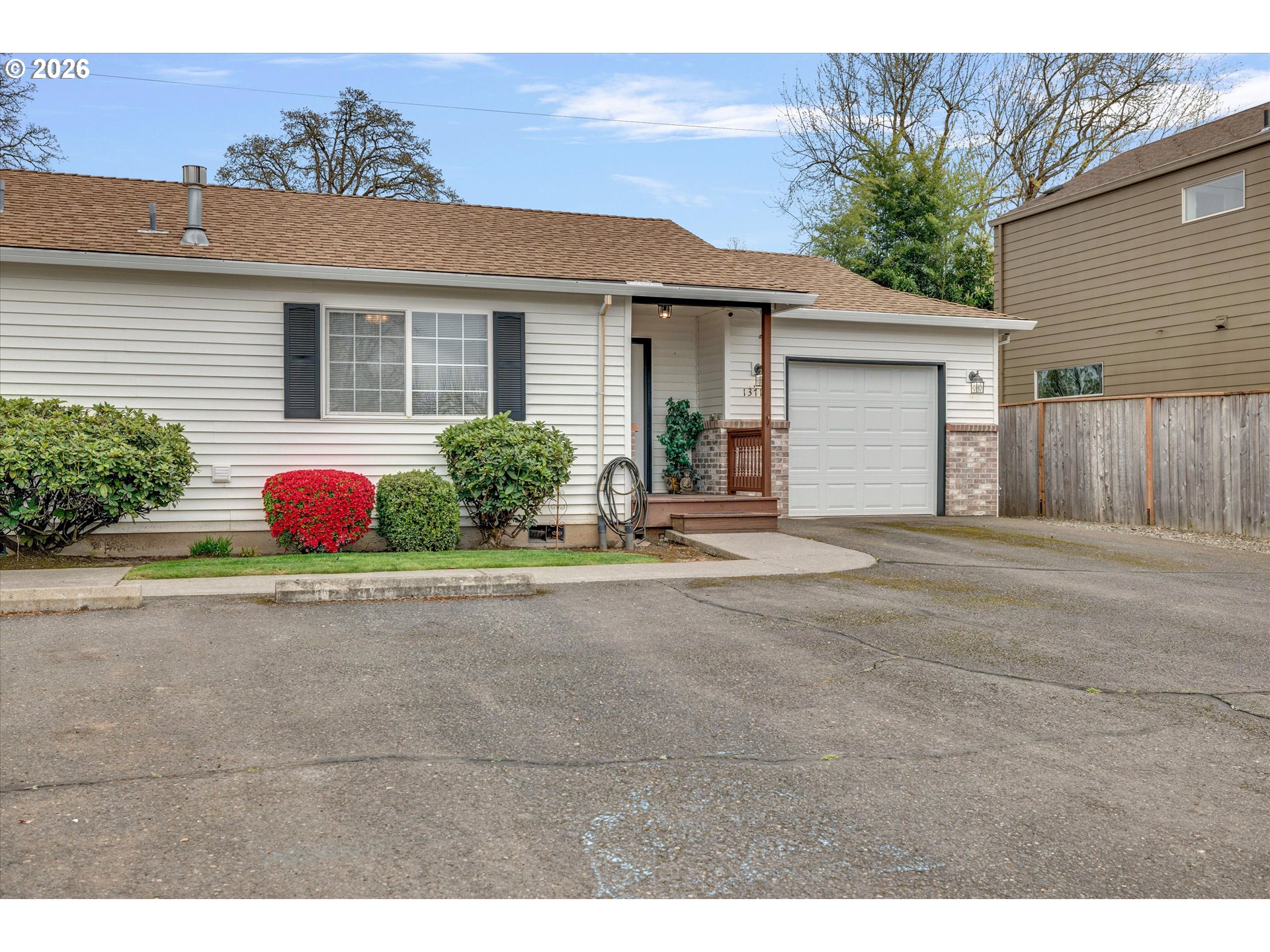 Photo #3: 592638028 Listing: Photo #3